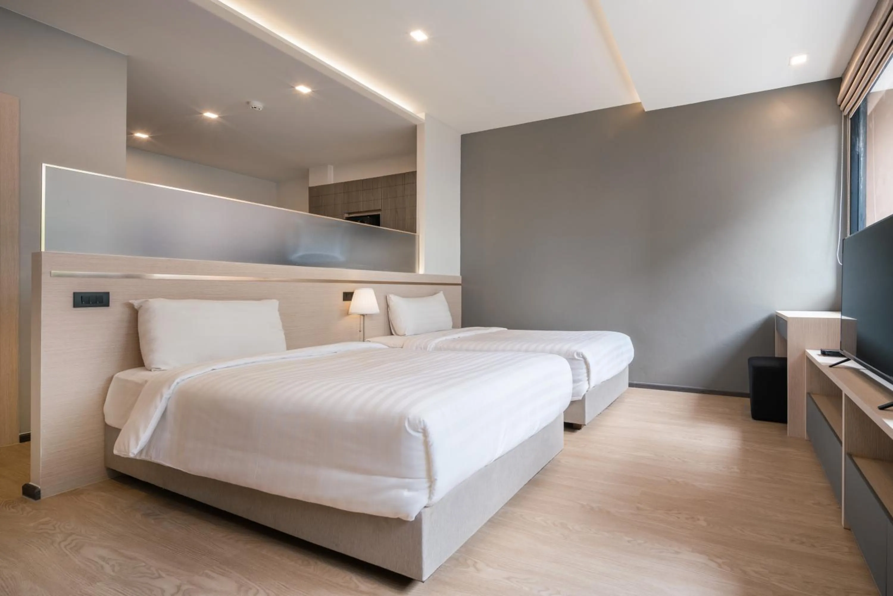 Executive Twin Room in Samyan Serene Hotel