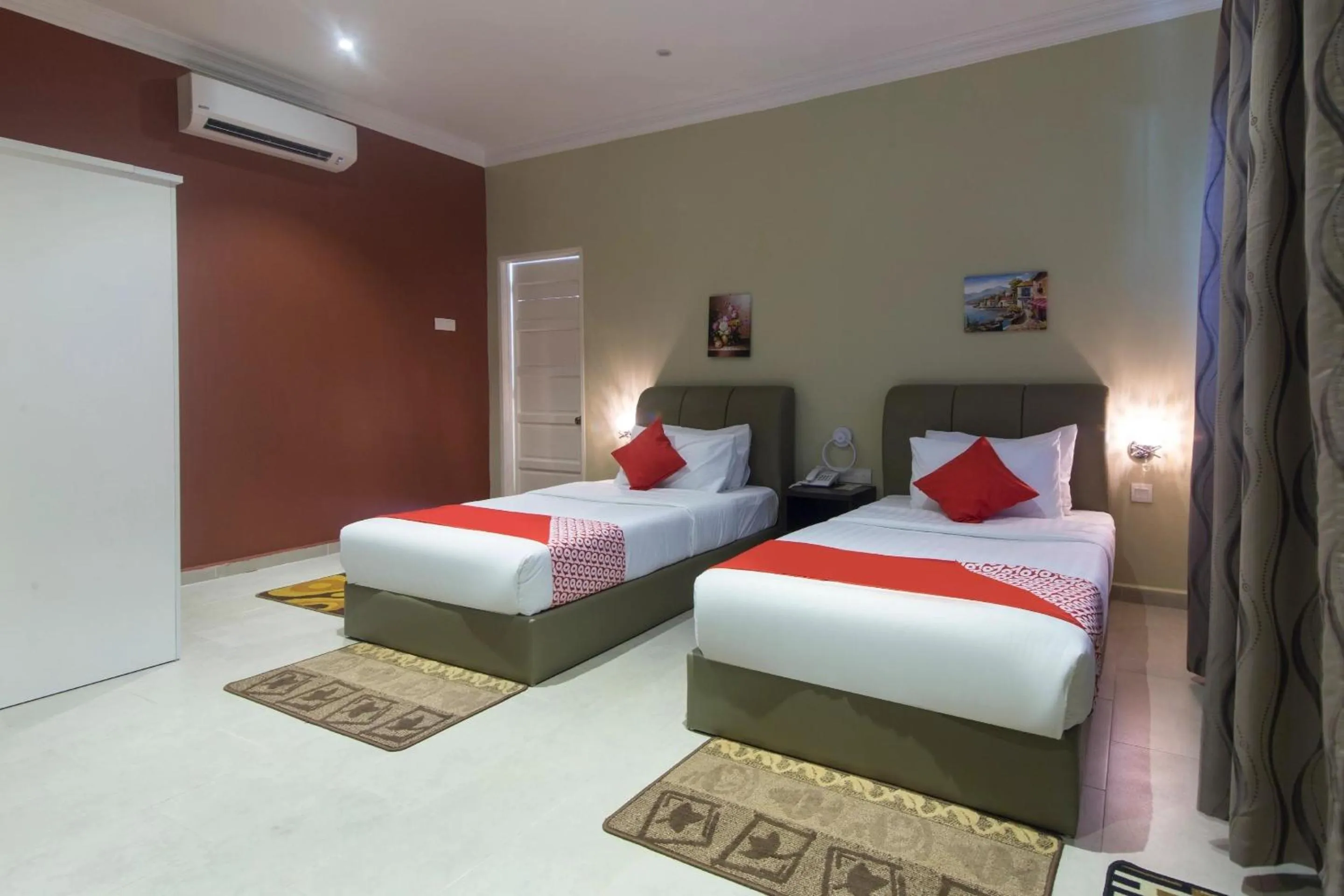 Superior Twin Room in Nahdhoh Langkawi Resort