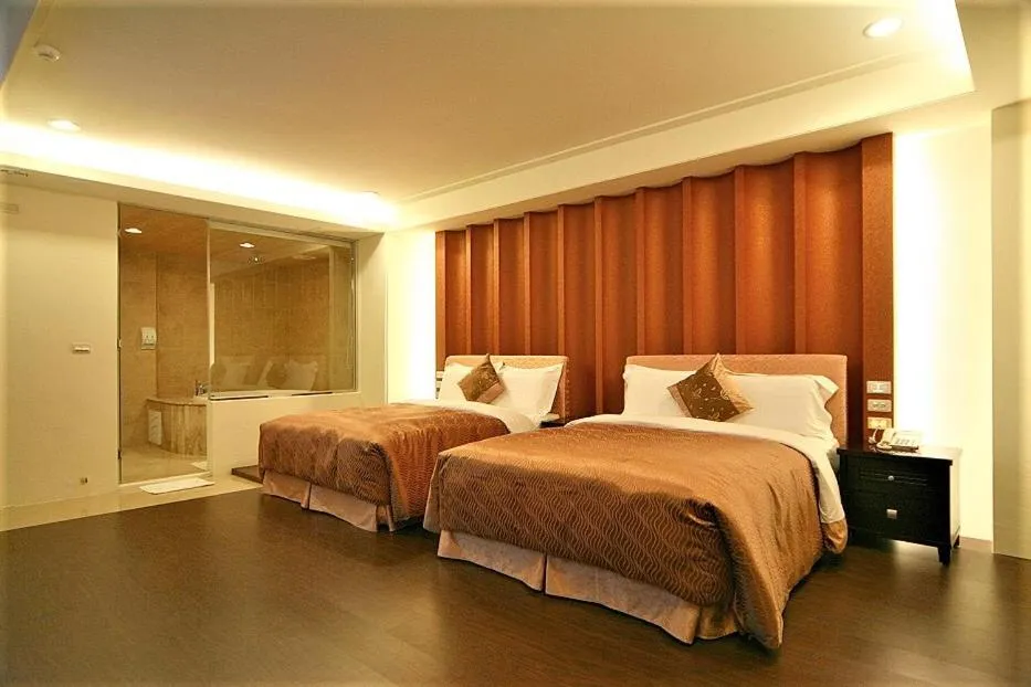 Quadruple Room with Bath in Tranquil Sea Hotel