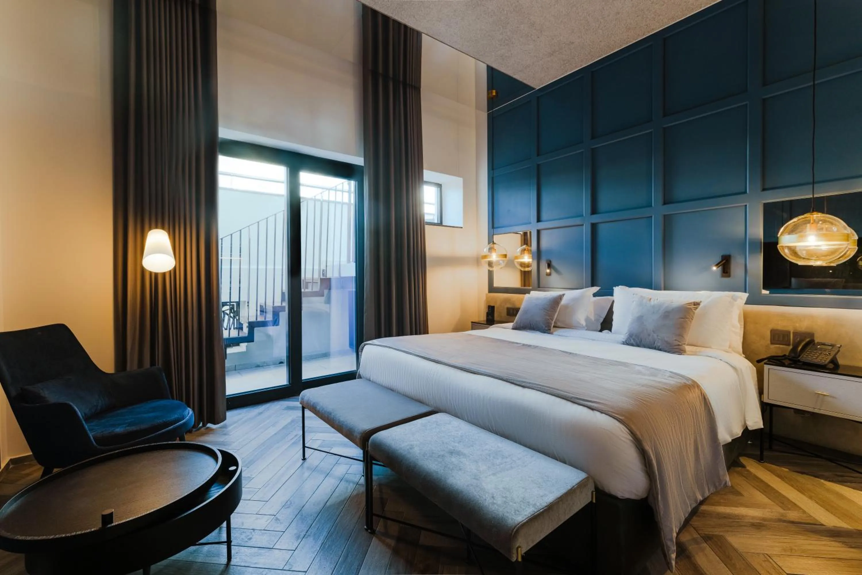 Superior Suite with Sea View and Hot Tub in The Embassy Valletta Hotel