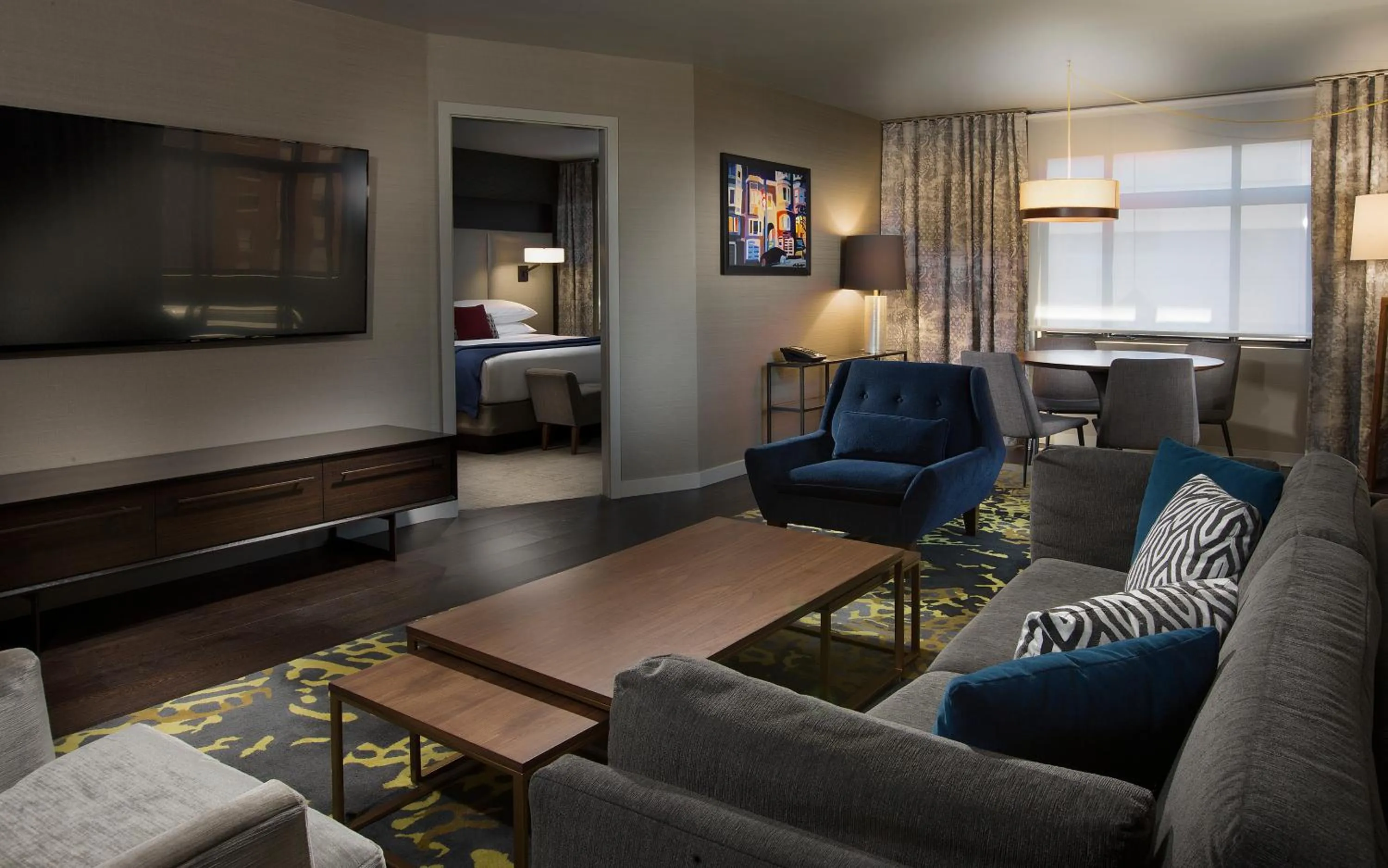 Metropolitan One-Bedroom Suite in The Paramount Hotel