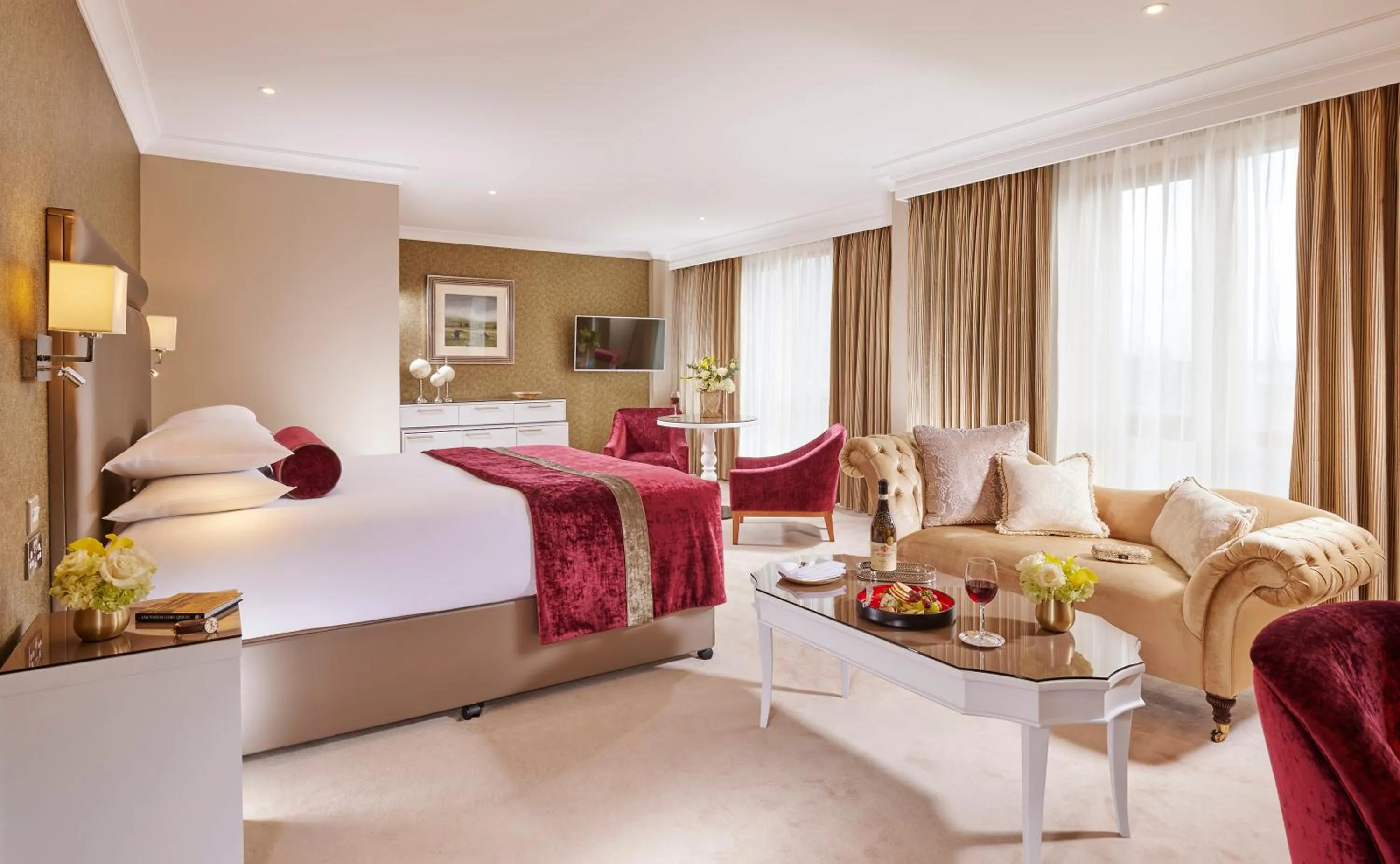 Junior Suite in The Rose Hotel