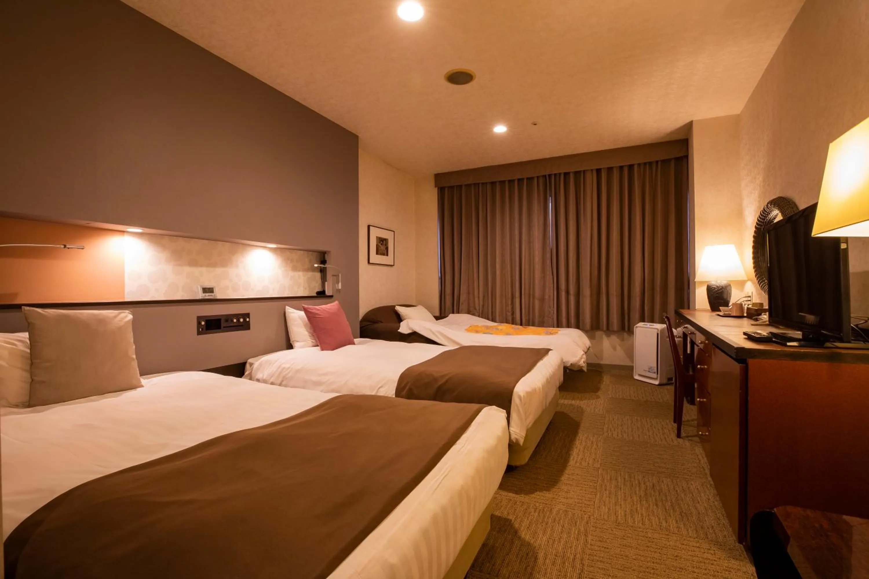 Twin Room with Sofa Bed -Non-Smoking in Otaru Asari Classe Hotel