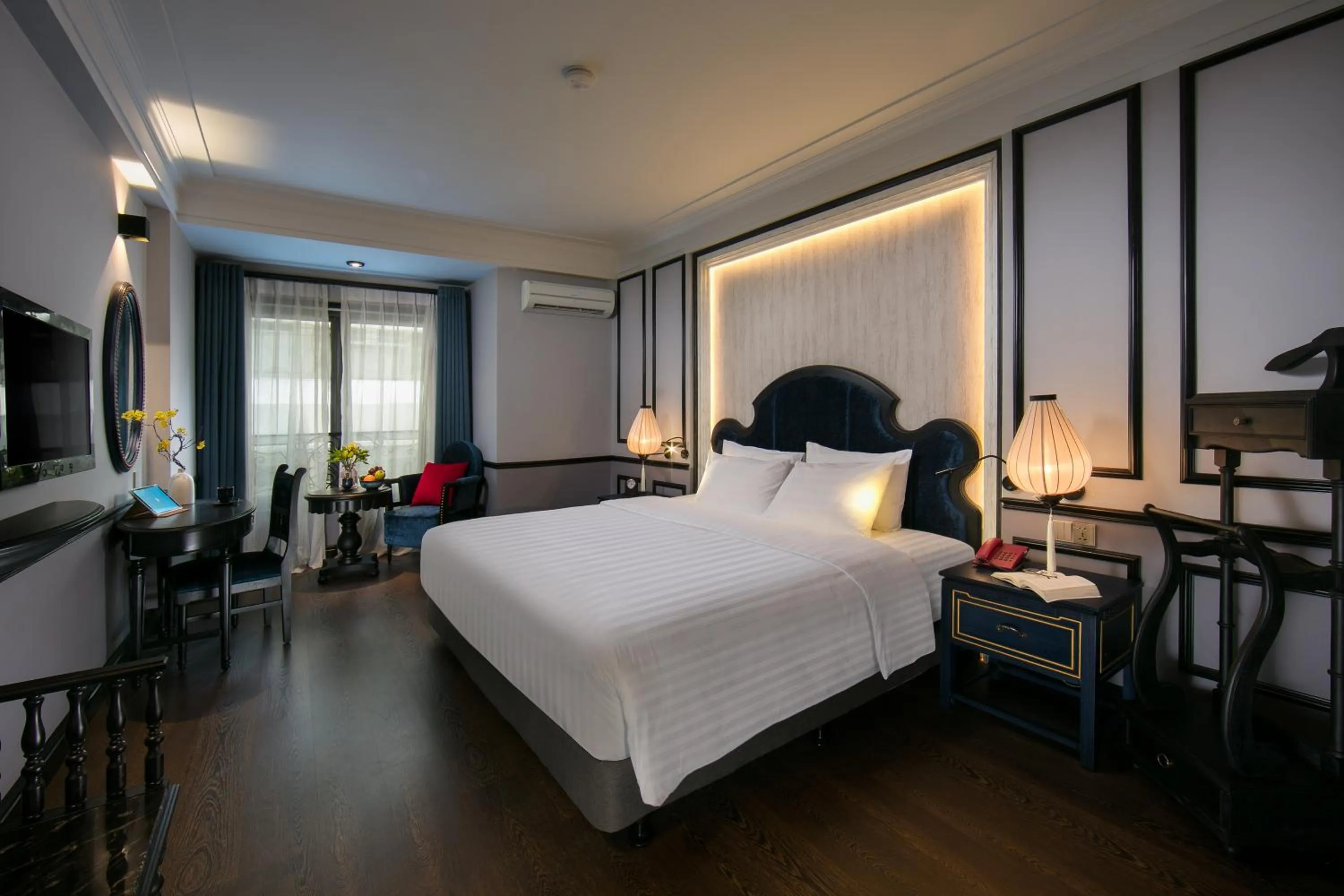 Premium Suite With Window in La Beaute Boutique Hotel & Spa