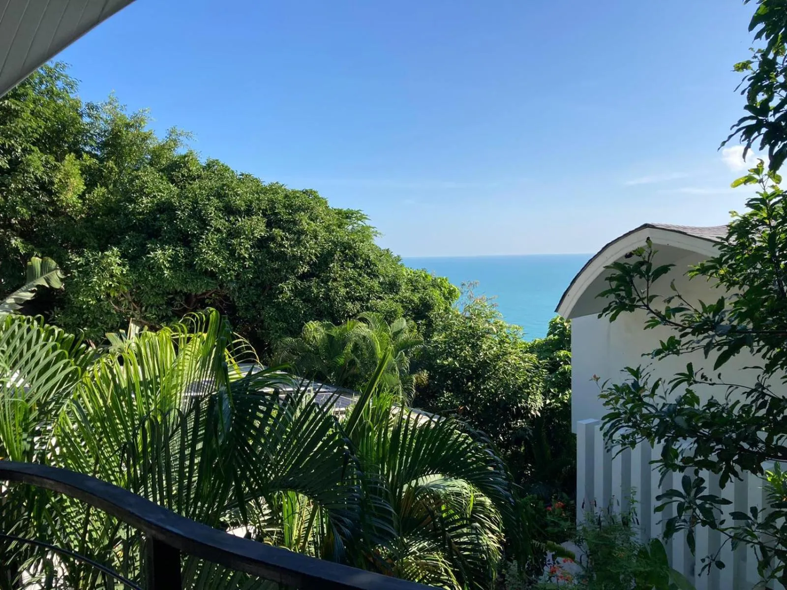 Deluxe Double Room with Balcony in Villa The Spot Koh Samui