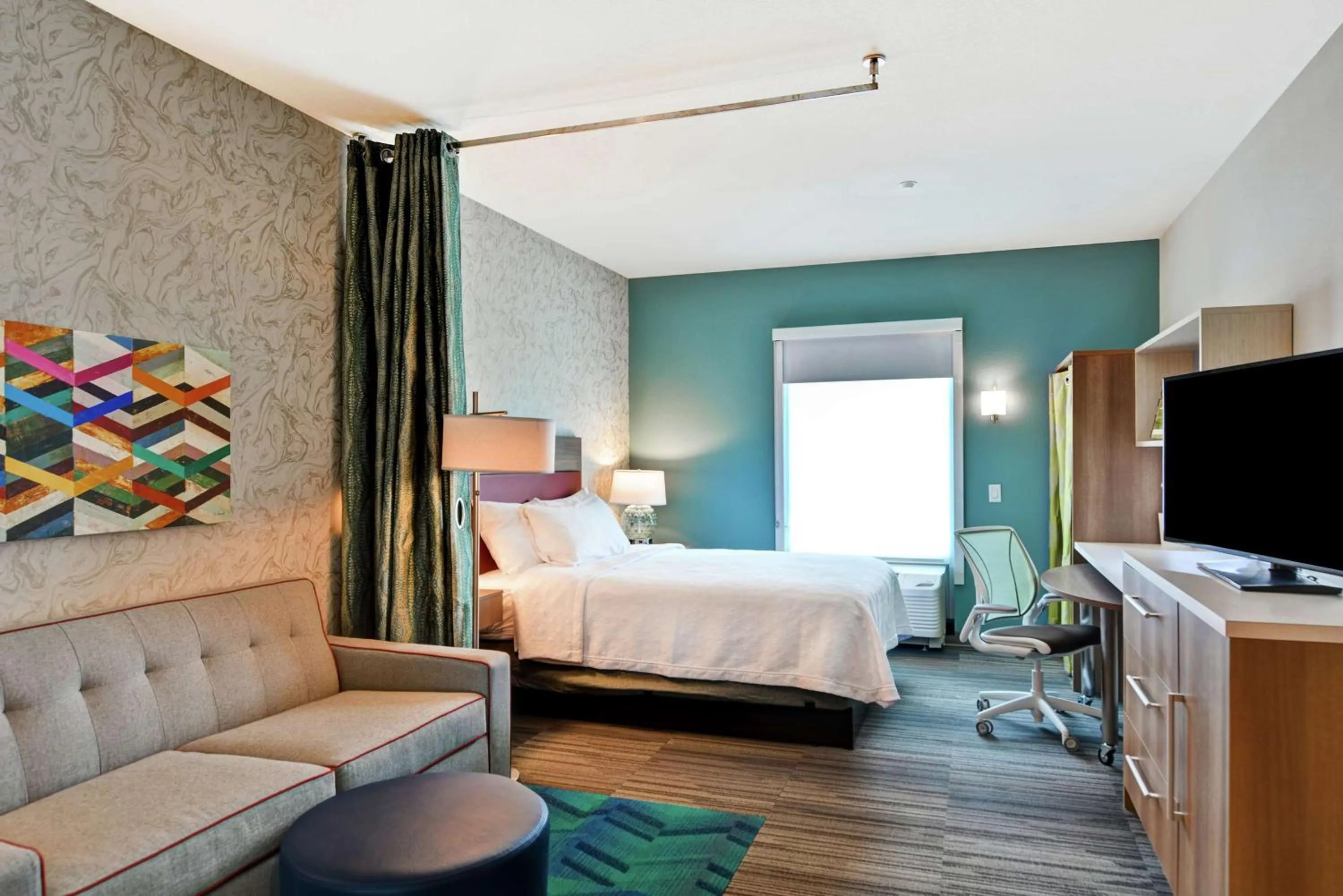 Queen Studio Suite - Hearing Access/Non-Smoking in Home2 Suites By Hilton Daytona Beach Speedway