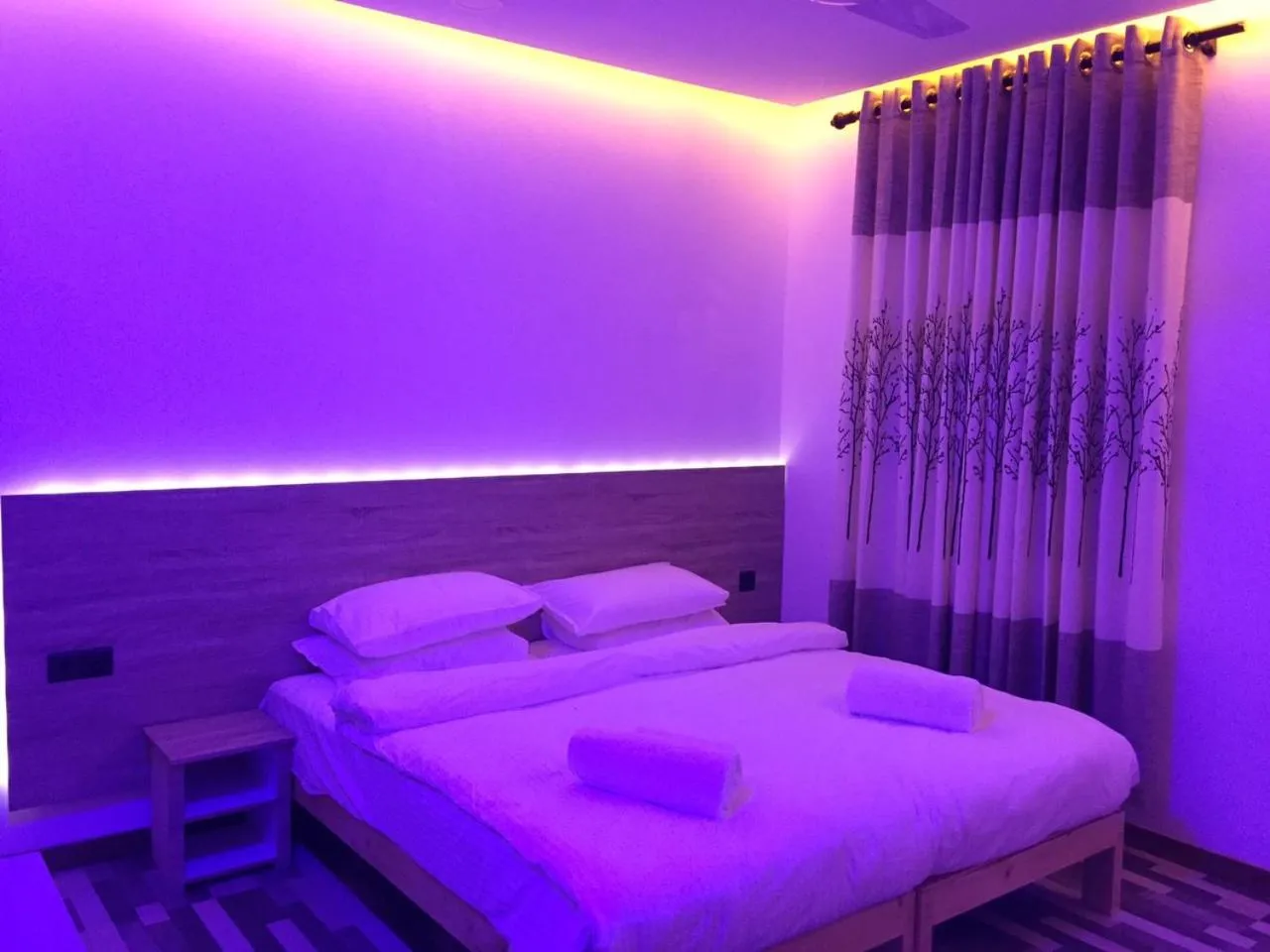 Deluxe Double Room - single occupancy in Molar Wave