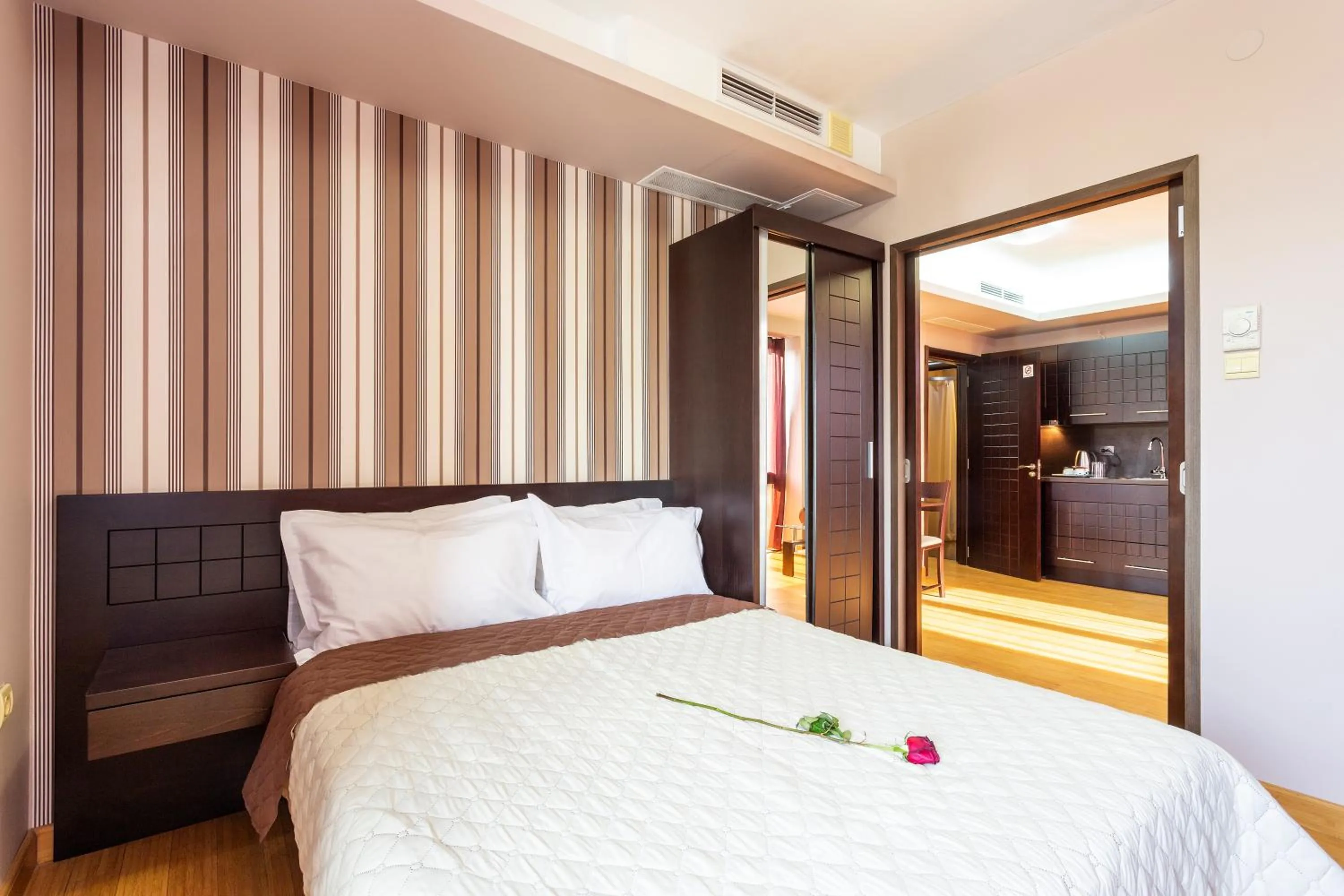 Two-Bedroom Apartment in CityHome Aparthotel