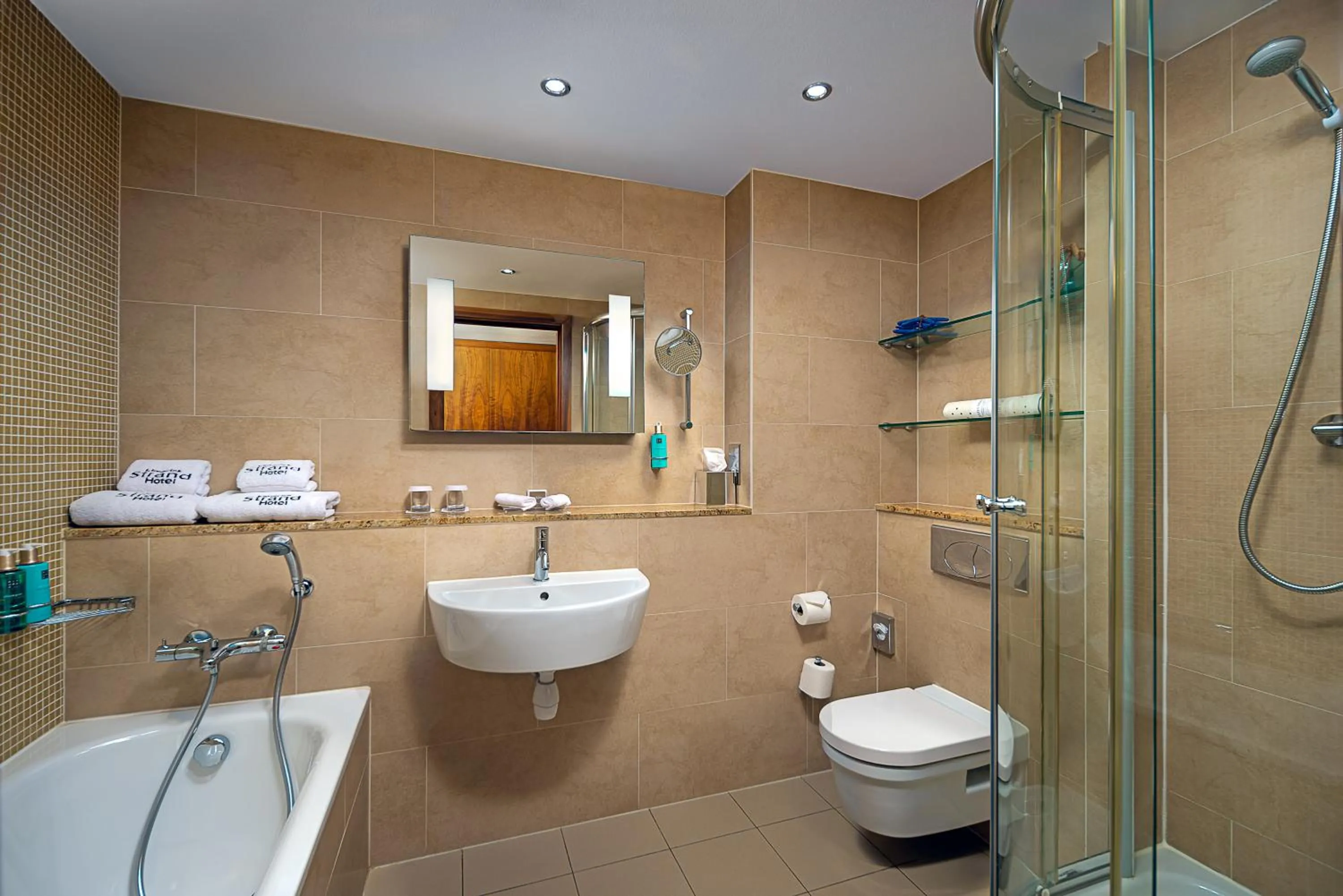 Family Room (2 Adults + 2 Children) in Limerick Strand Hotel