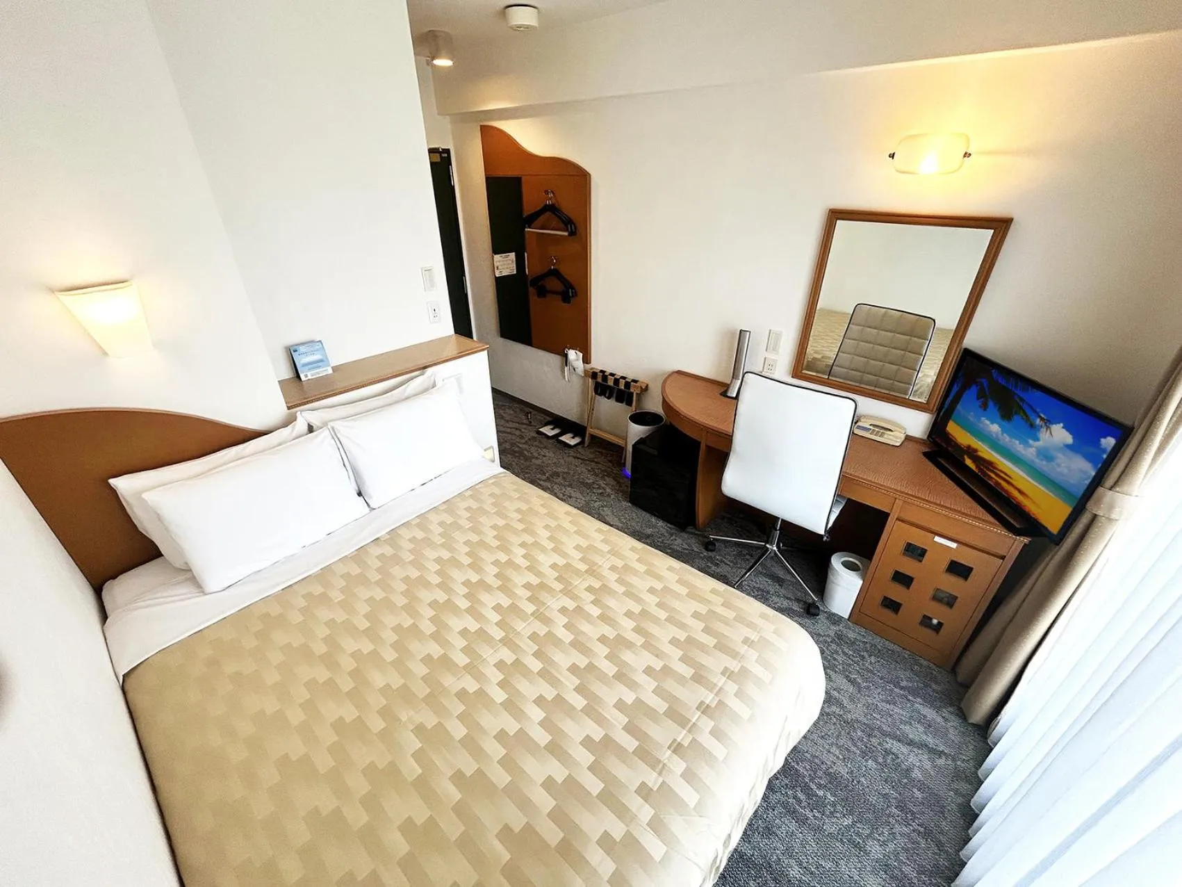 Deluxe Double Room in Naha Beach Side Hotel