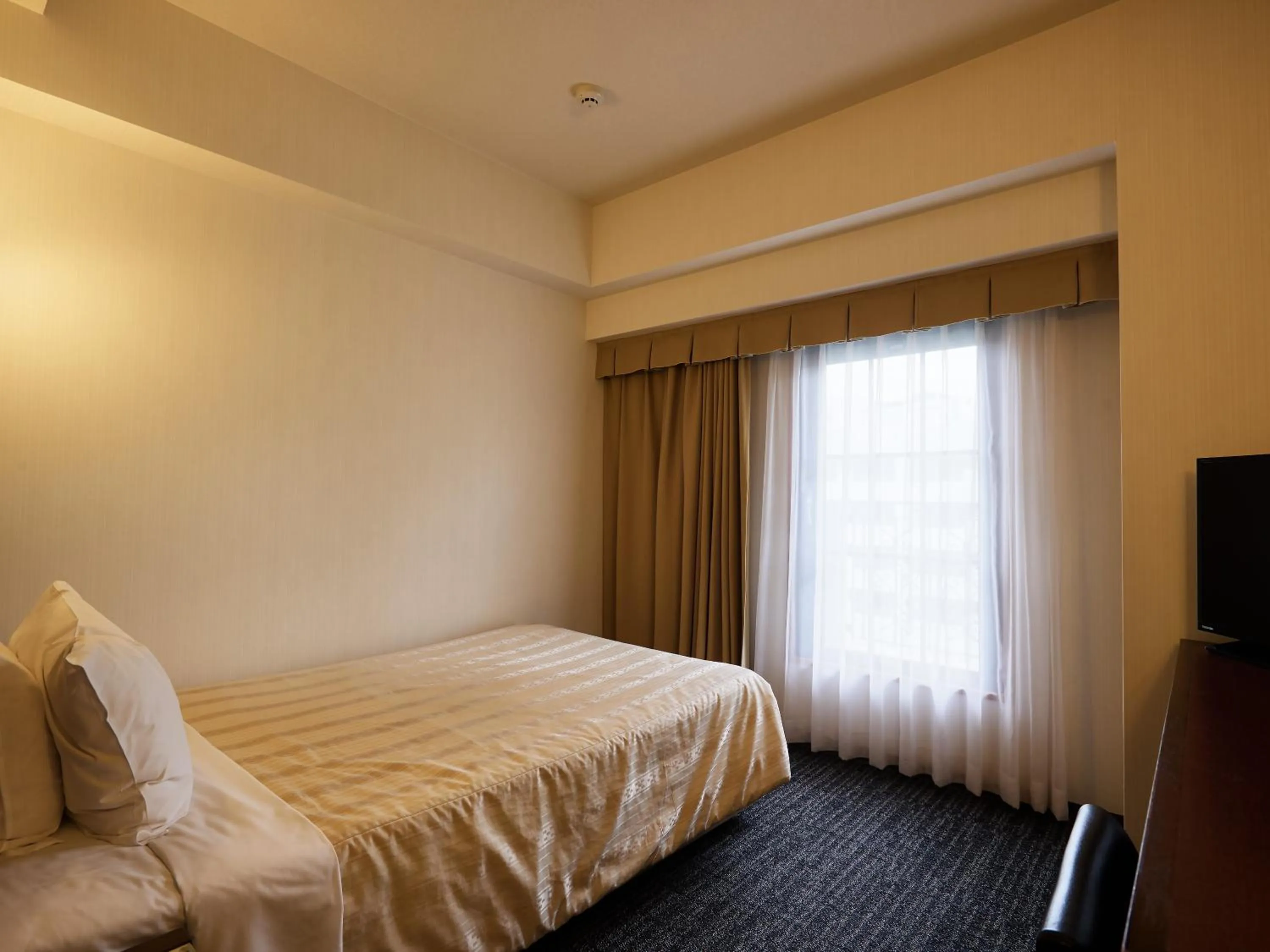 Standard Single Room - Smoking in Hotel Blion Naha