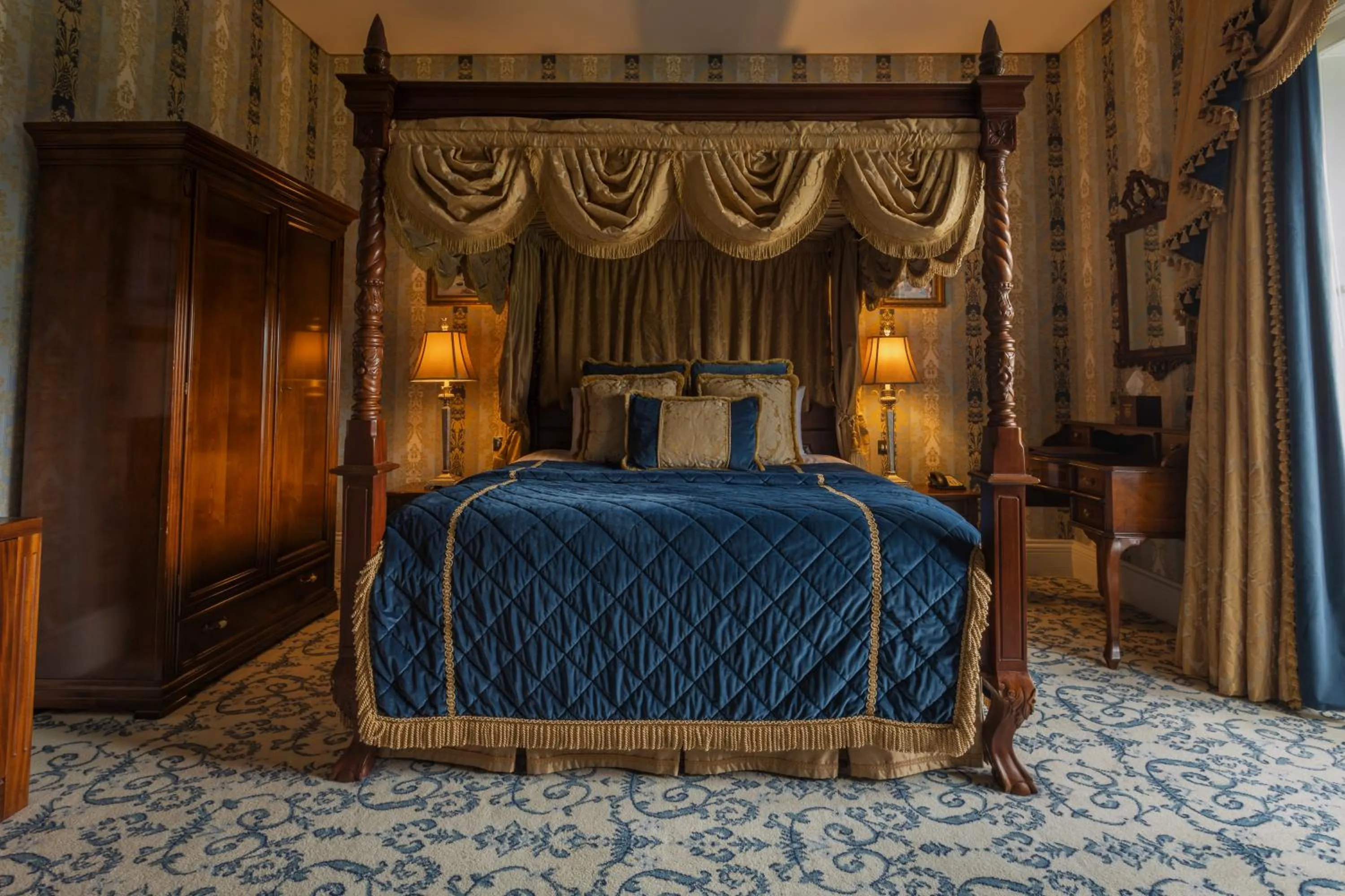 Deluxe Double Room in Lough Rynn Castle