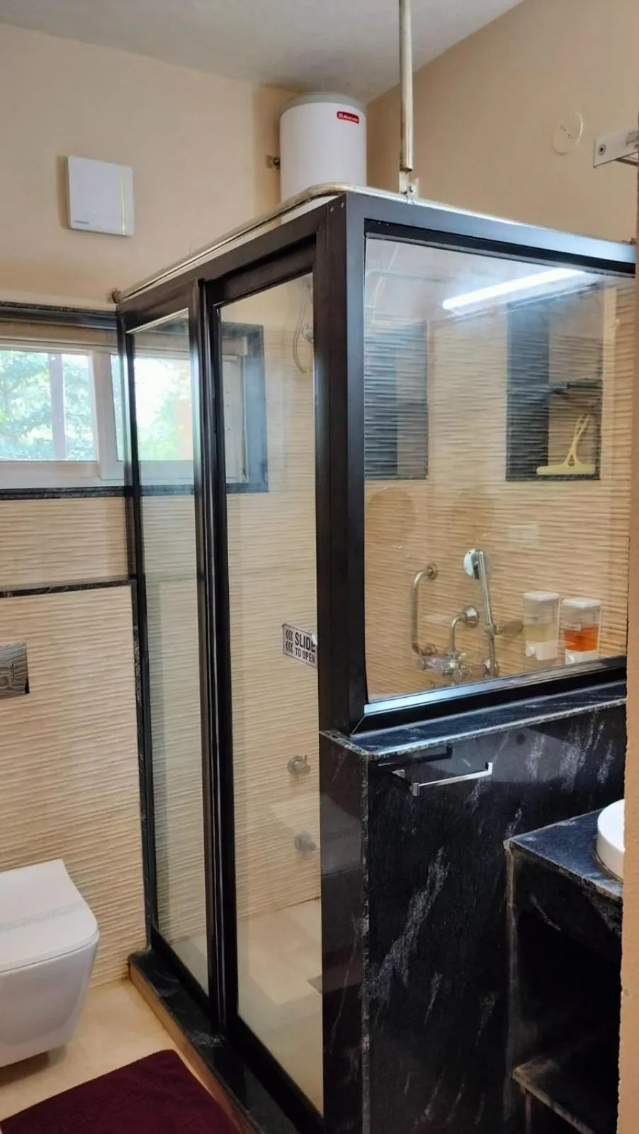 Deluxe Double Room - single occupancy in OmBodhi Retreat