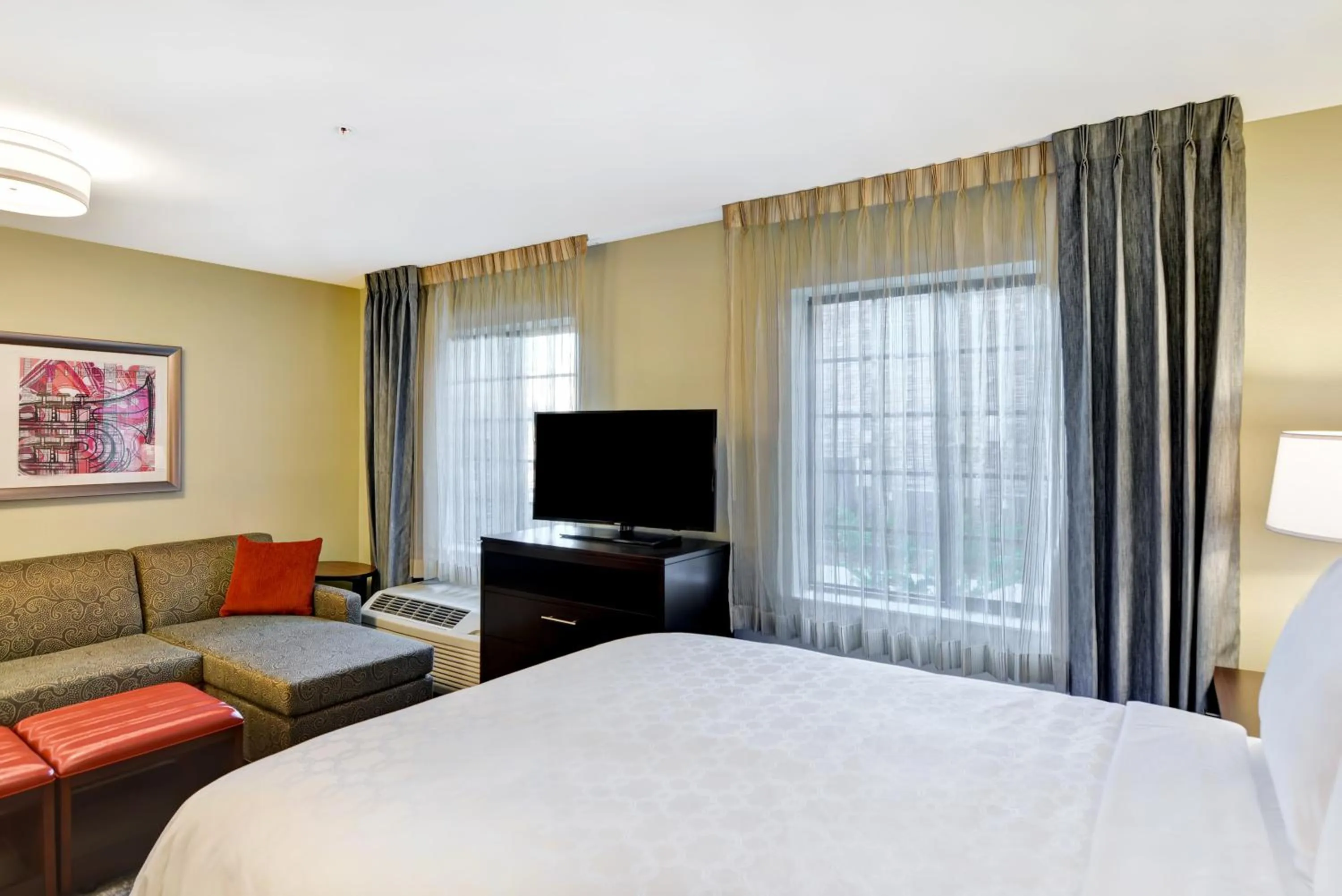 Queen Studio Suite with Sofa Bed in Staybridge Suites Mt Juliet - Nashville Area by IHG