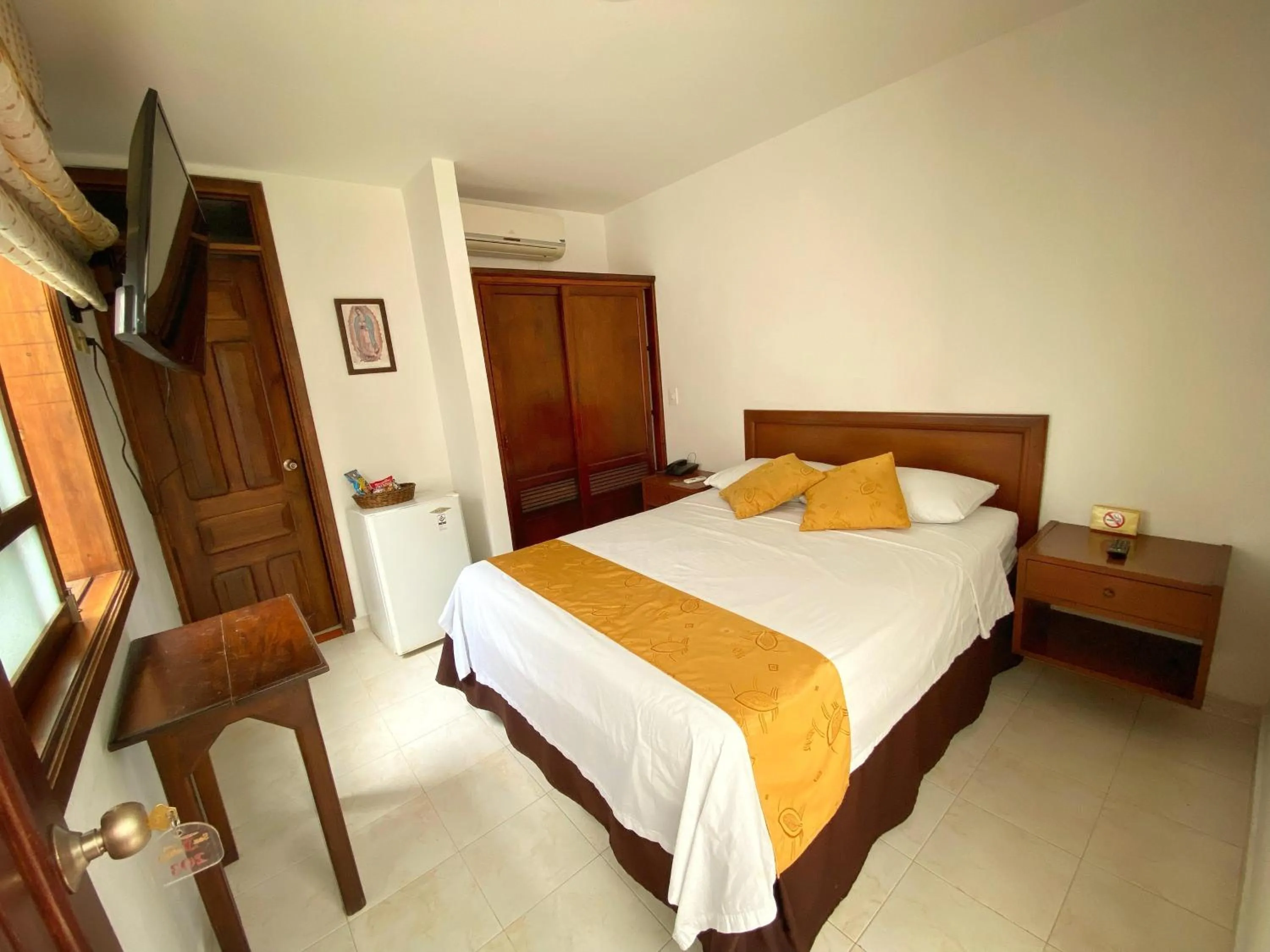 Double Room - single occupancy in Hotel San Julian