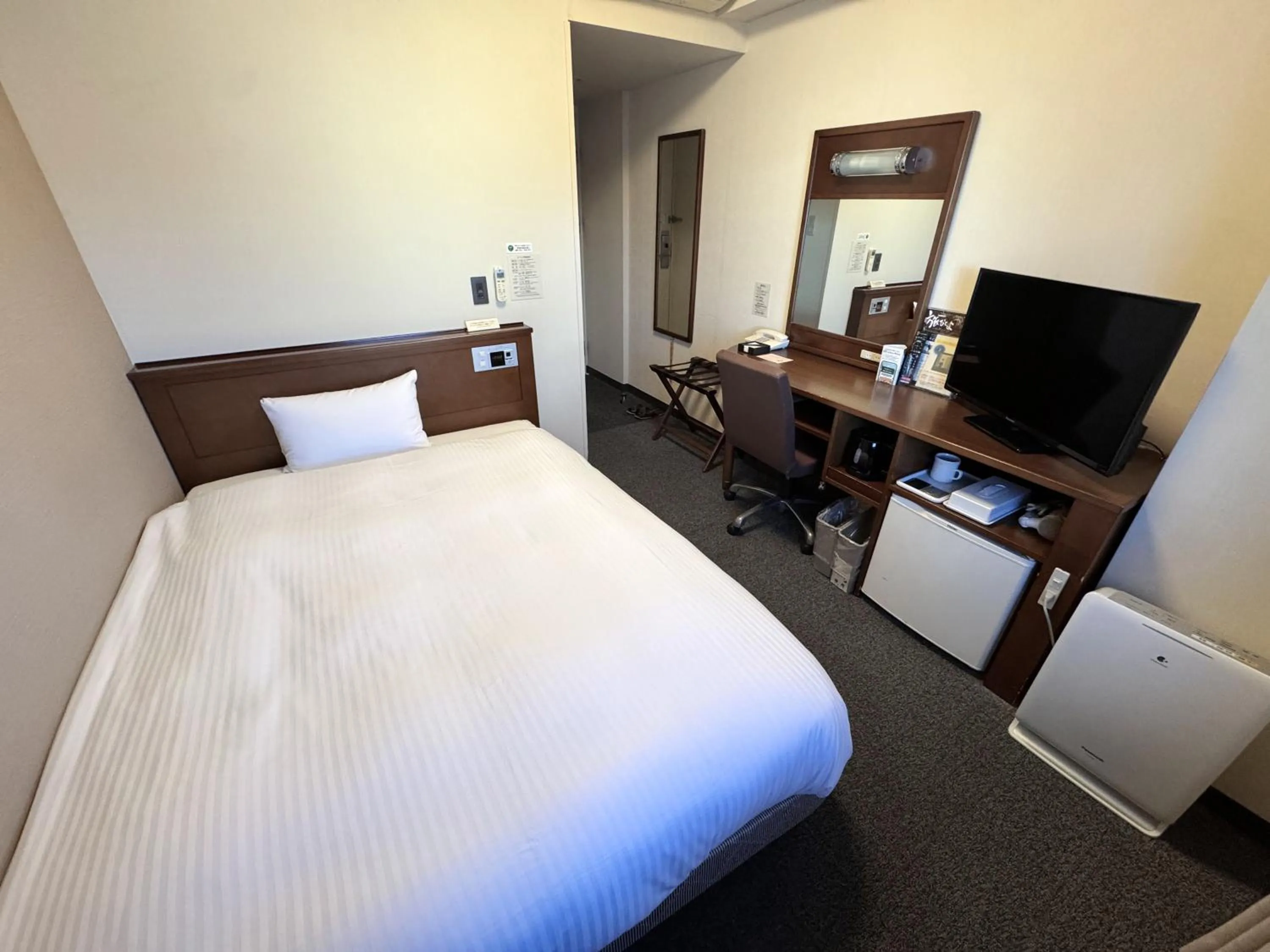 Single Room - single occupancy - Smoking in Hotel Route-Inn Shiojiri