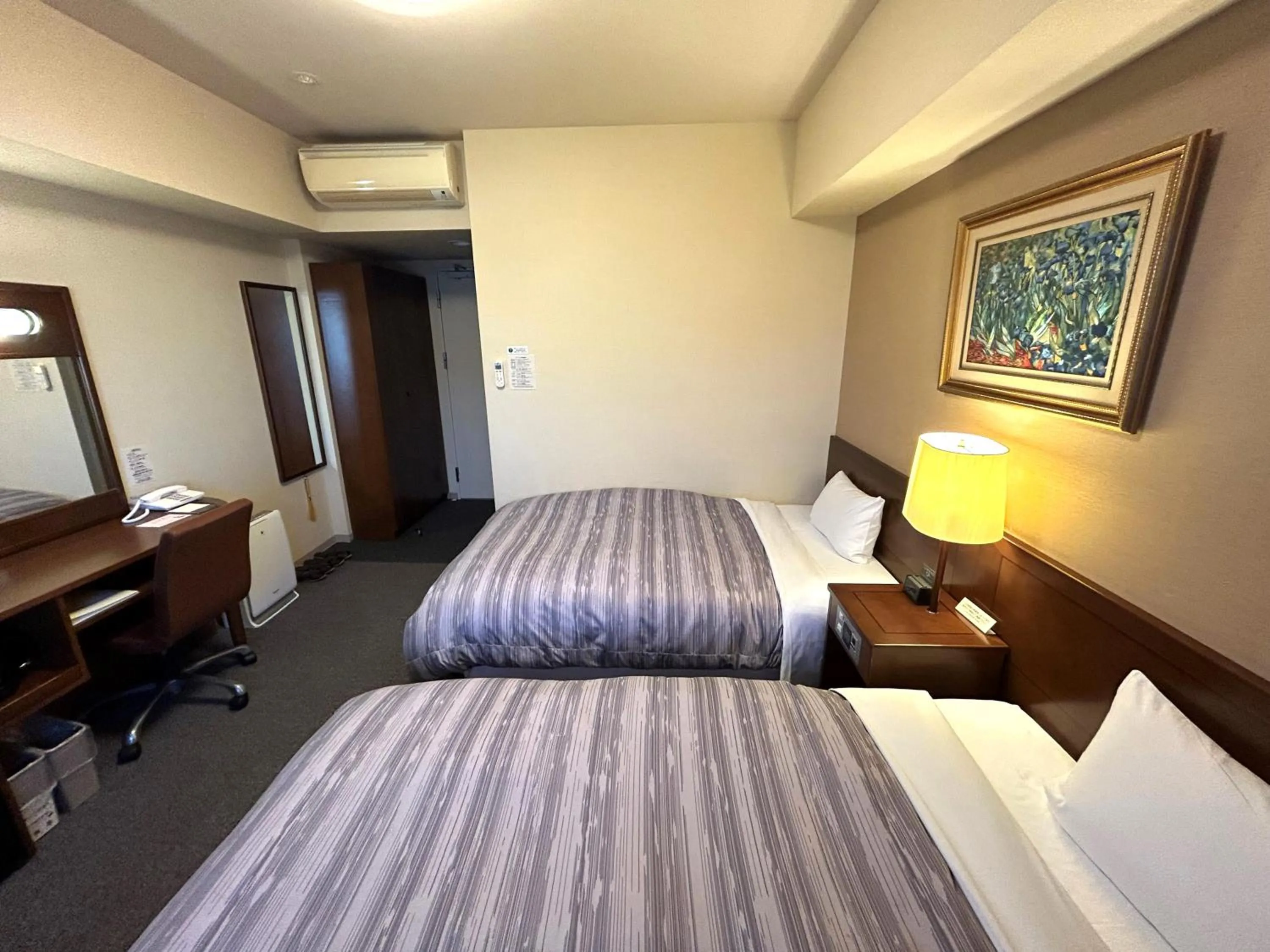 Twin Room - single occupancy - Non-Smoking in Hotel Route-Inn Shiojiri