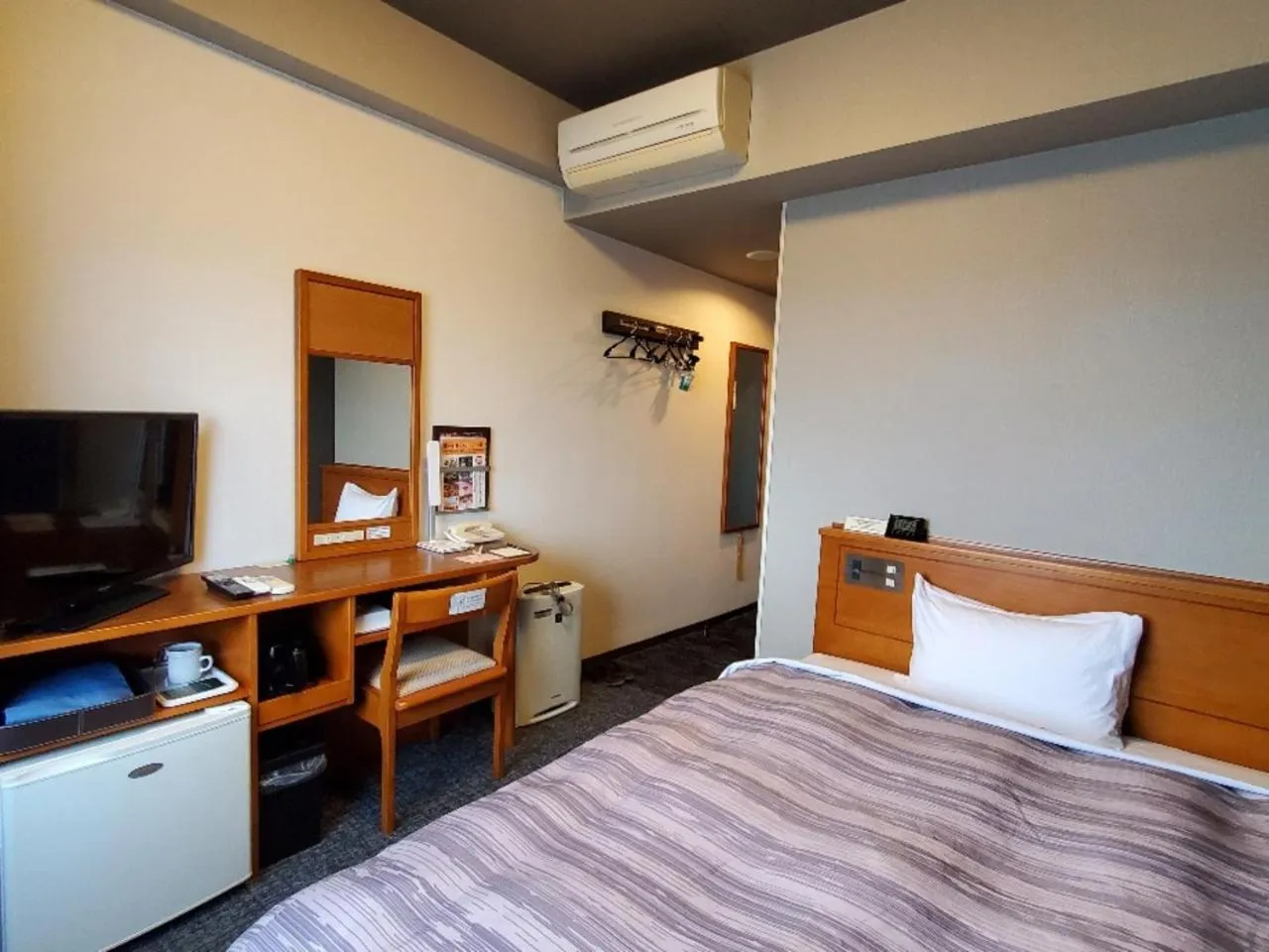 Single Room - single occupancy - Smoking in Hotel Route-Inn Kameyama Inter