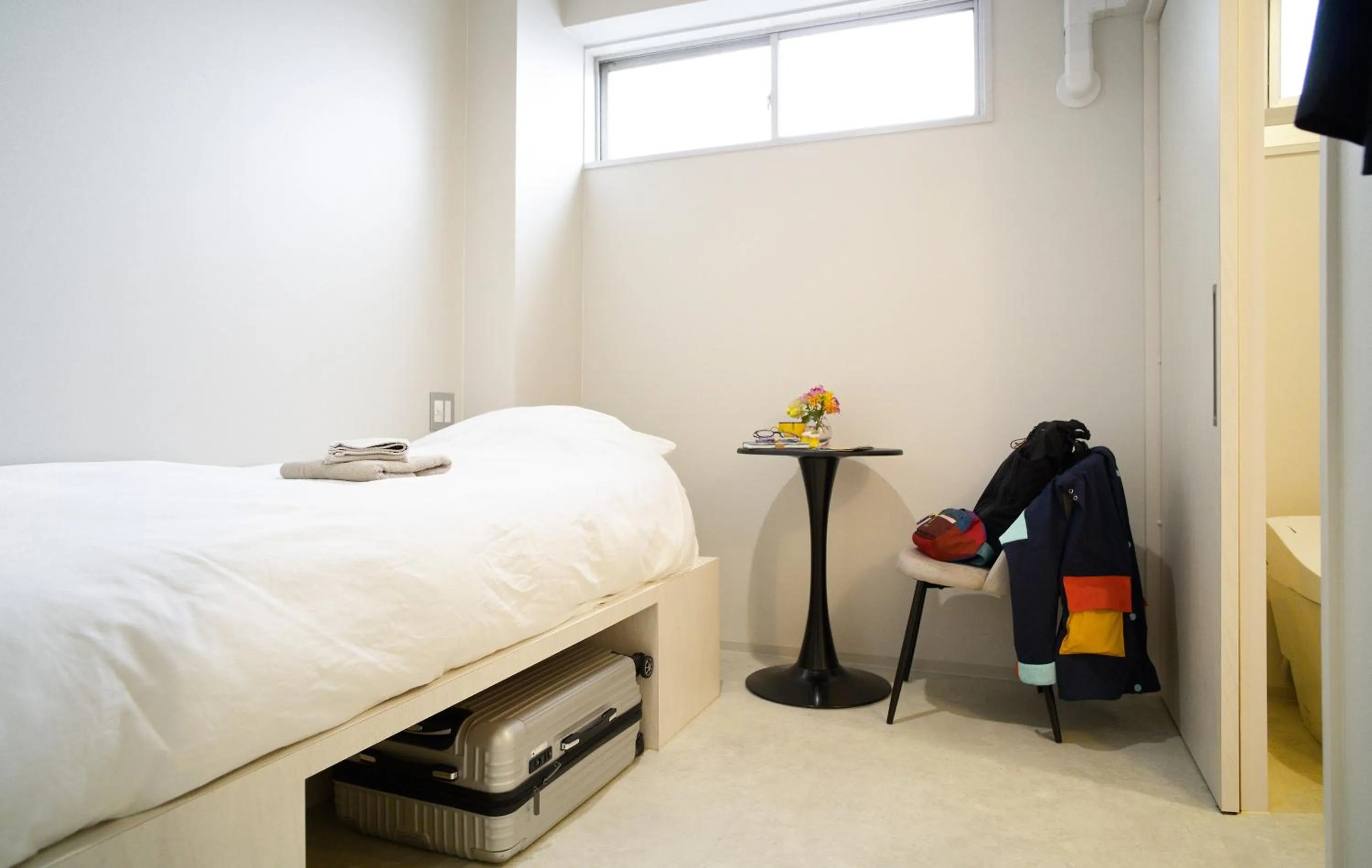 Small Single Room in Hostel Casa Noda