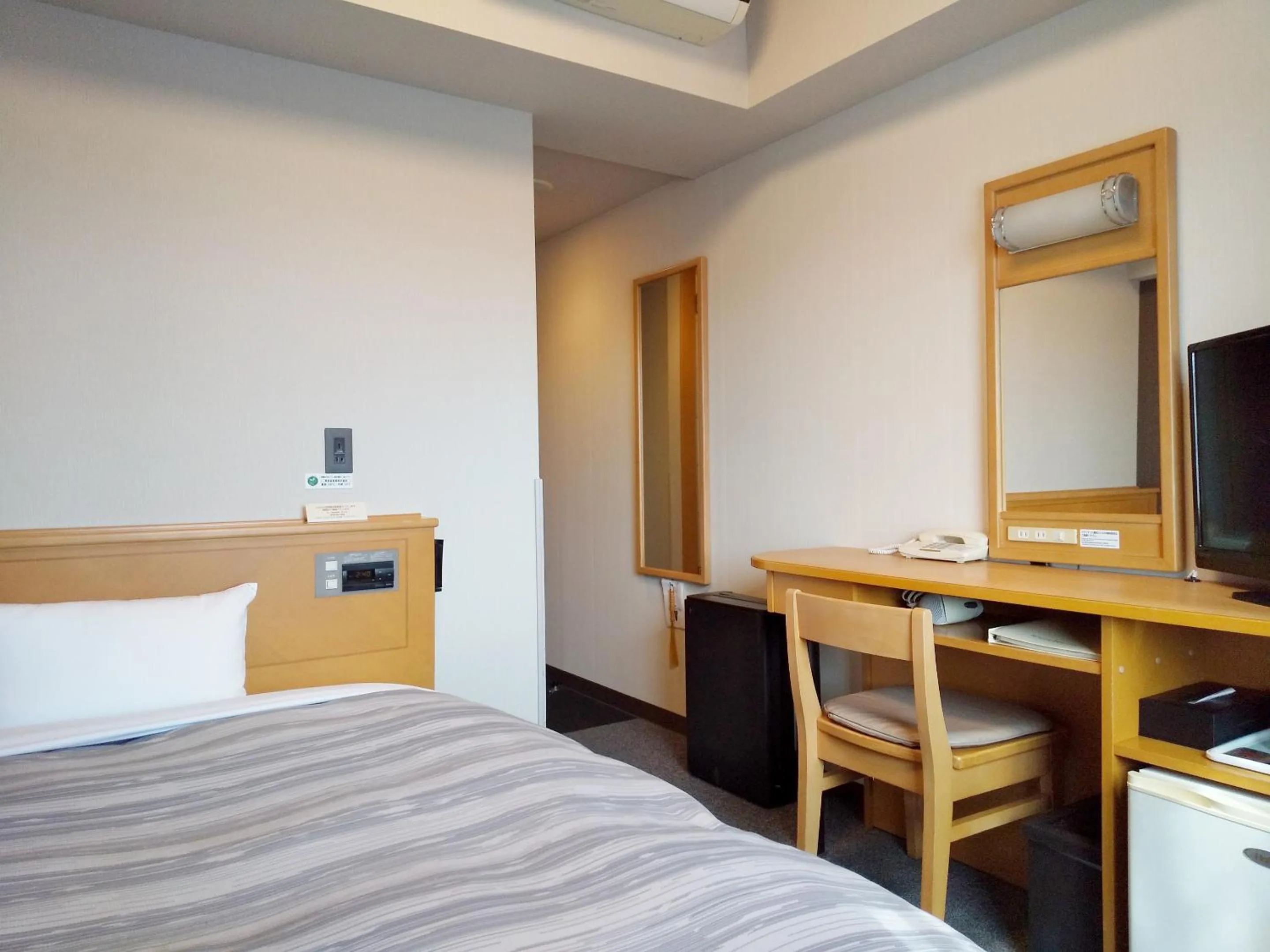 Single Room - single occupancy - Non-Smoking in Hotel Route-Inn Sanofujioka Inter