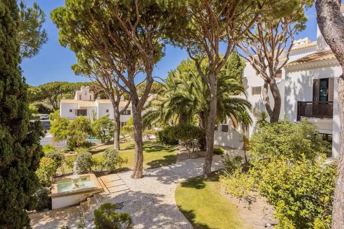 Two-Bedroom Apartment in Pine Cliffs Village