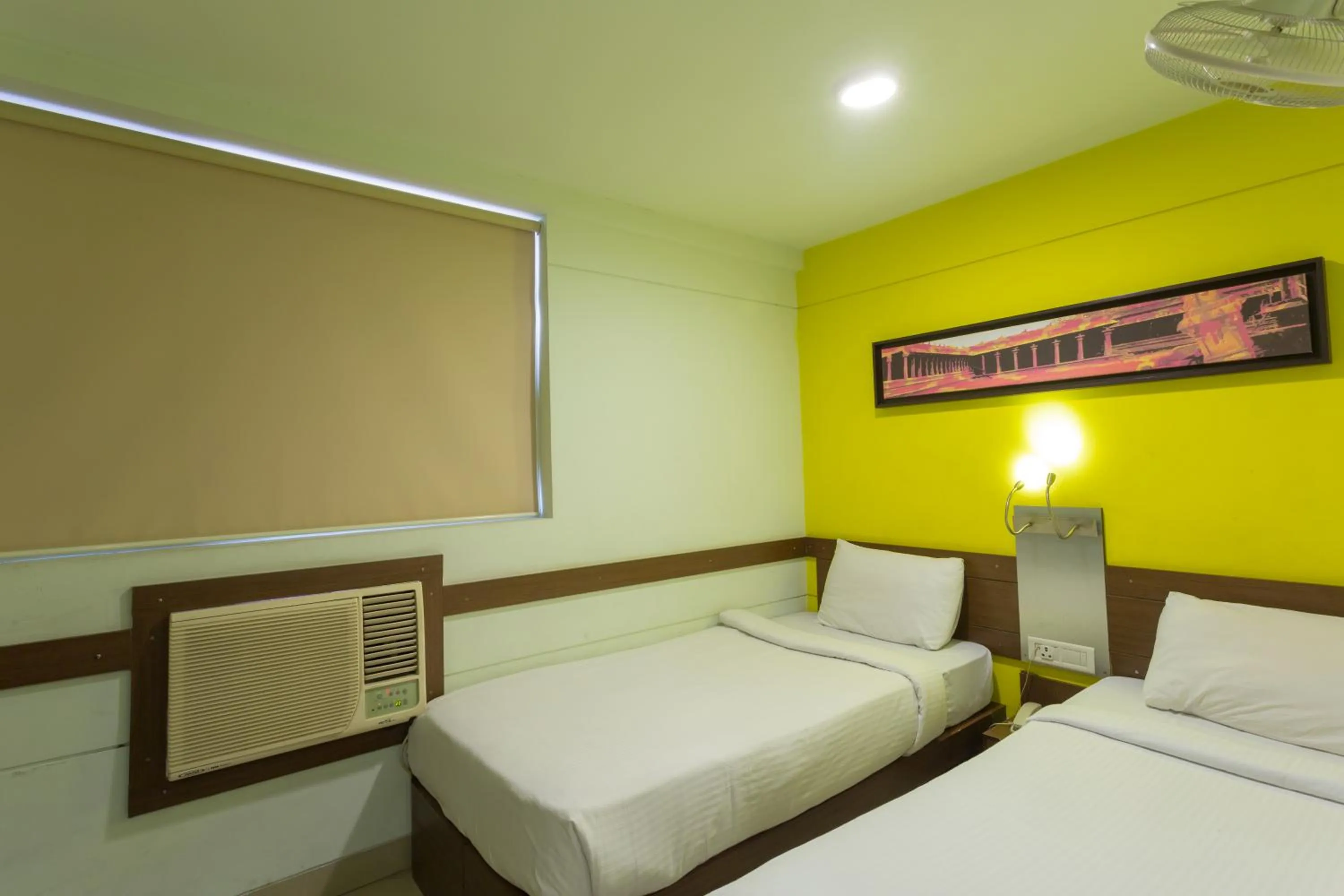 Standard Room - single occupancy in Ginger Chennai - Vadapalani