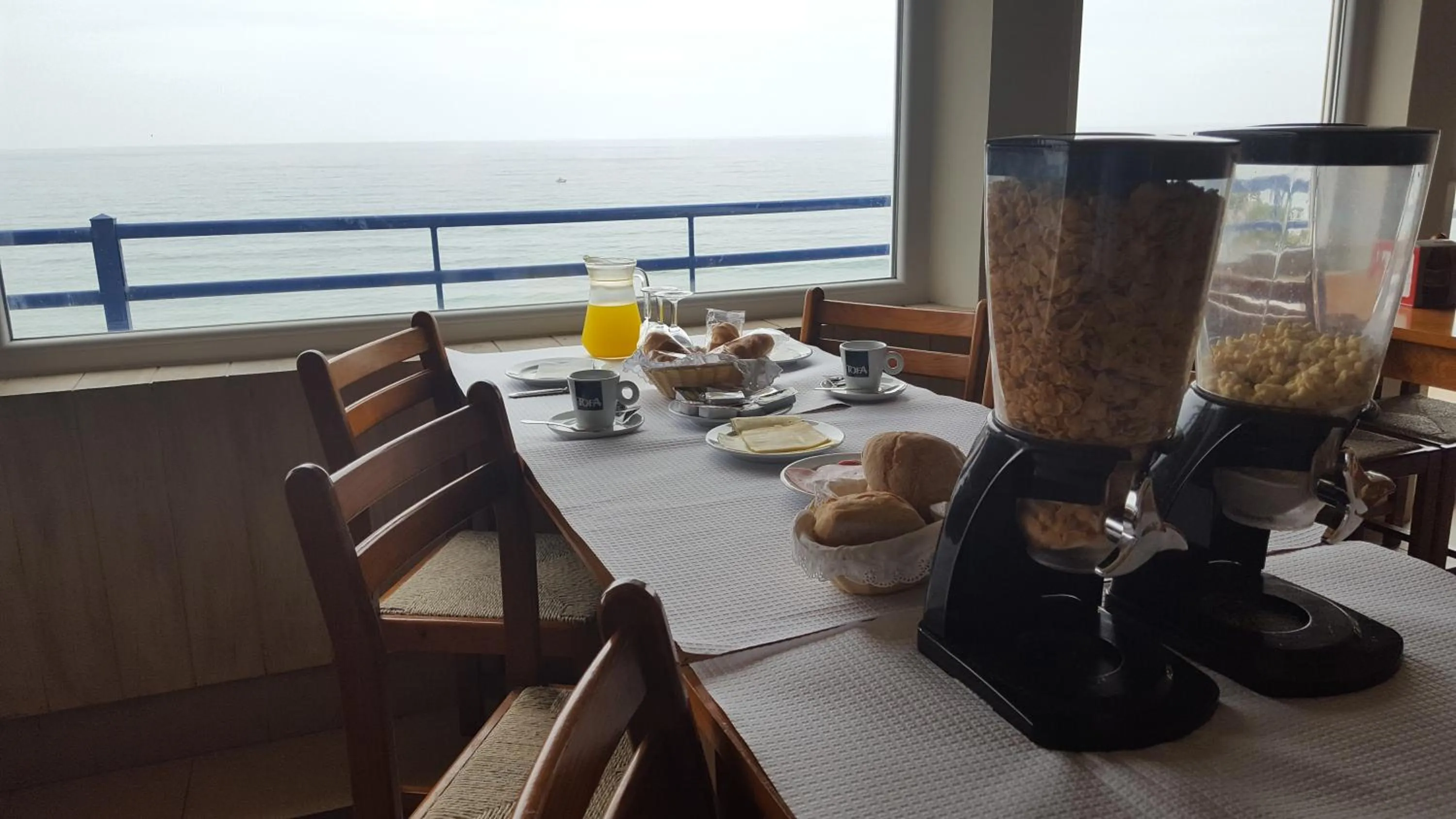 One-Bedroom Apartment with Land View in Hotel Apartamento Praia Azul