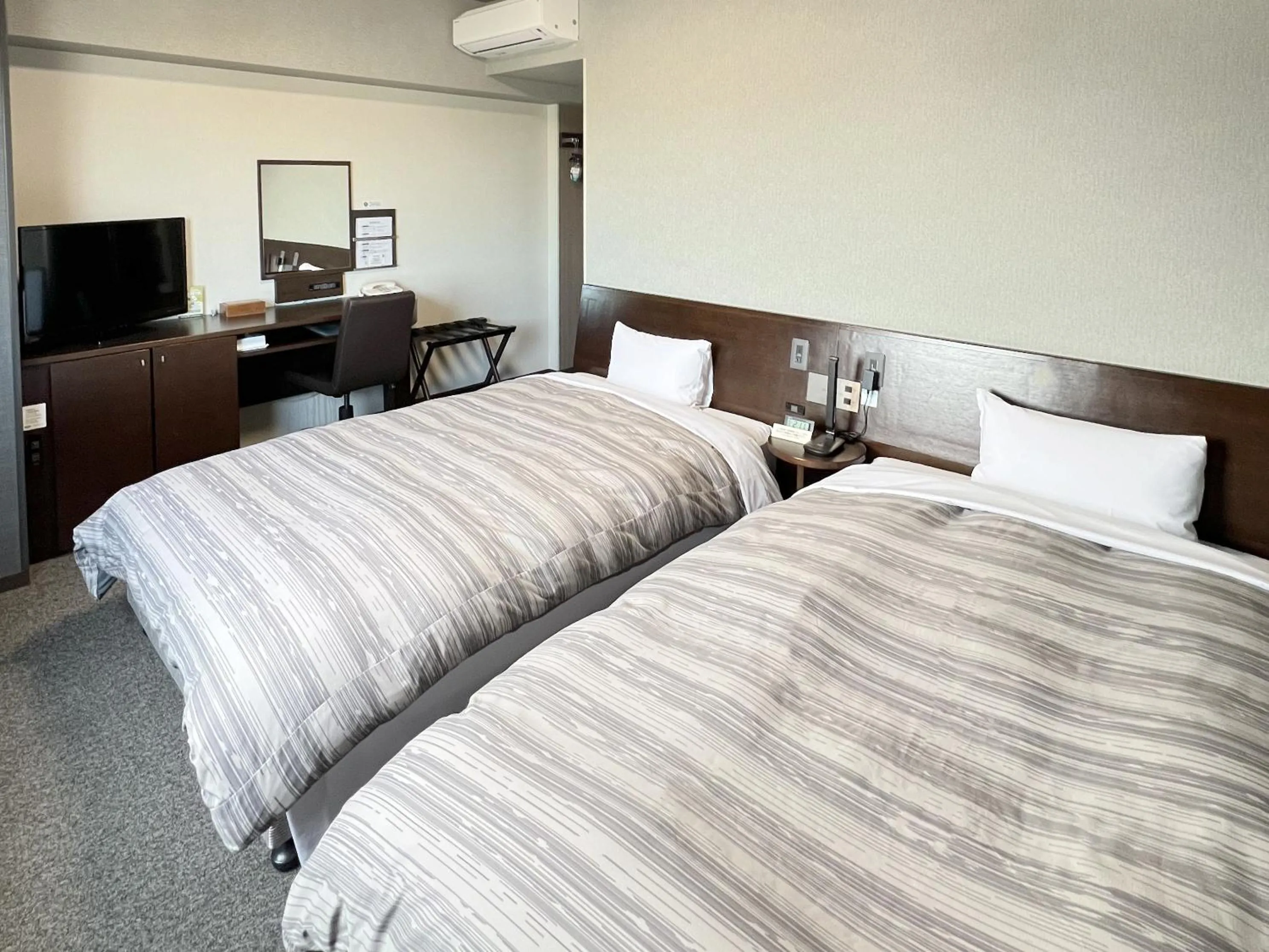 Twin Room - single occupancy - Smoking in Hotel Route-Inn Shimodate