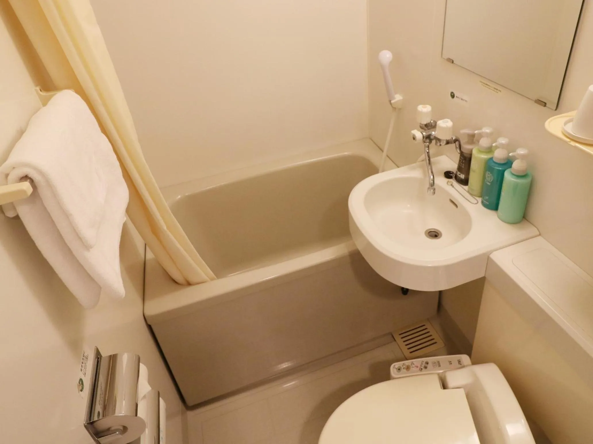 Twin Room - single occupancy - Smoking in Hotel Route-Inn Kitakami Ekimae