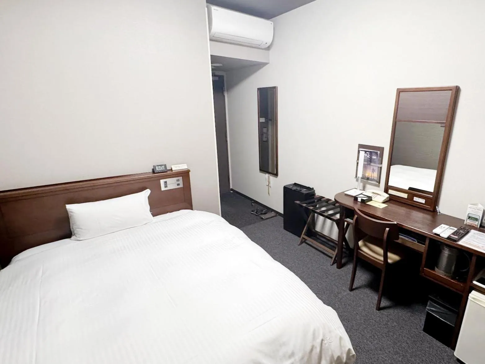 Single Room - single occupancy - Smoking in Hotel Route-Inn Isahaya Inter