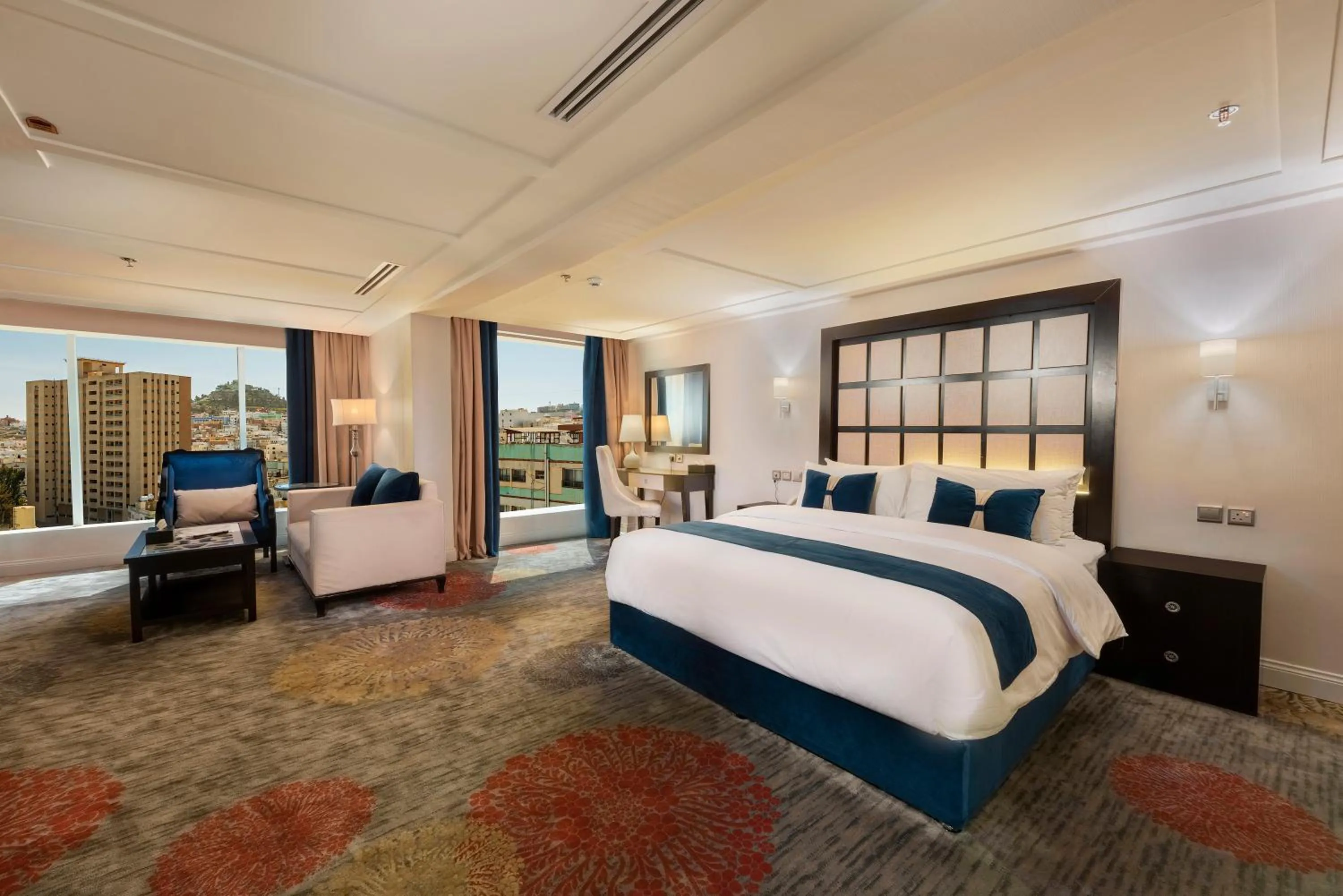 Executive Suite in Blue inn Boutique