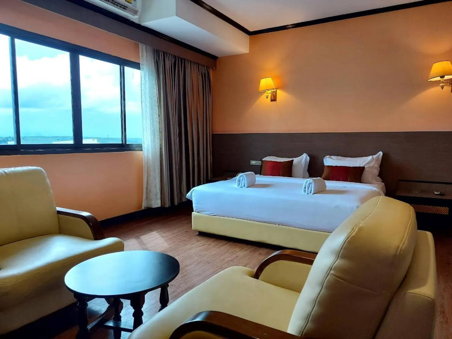 Deluxe King Room in M Hotel Danok
