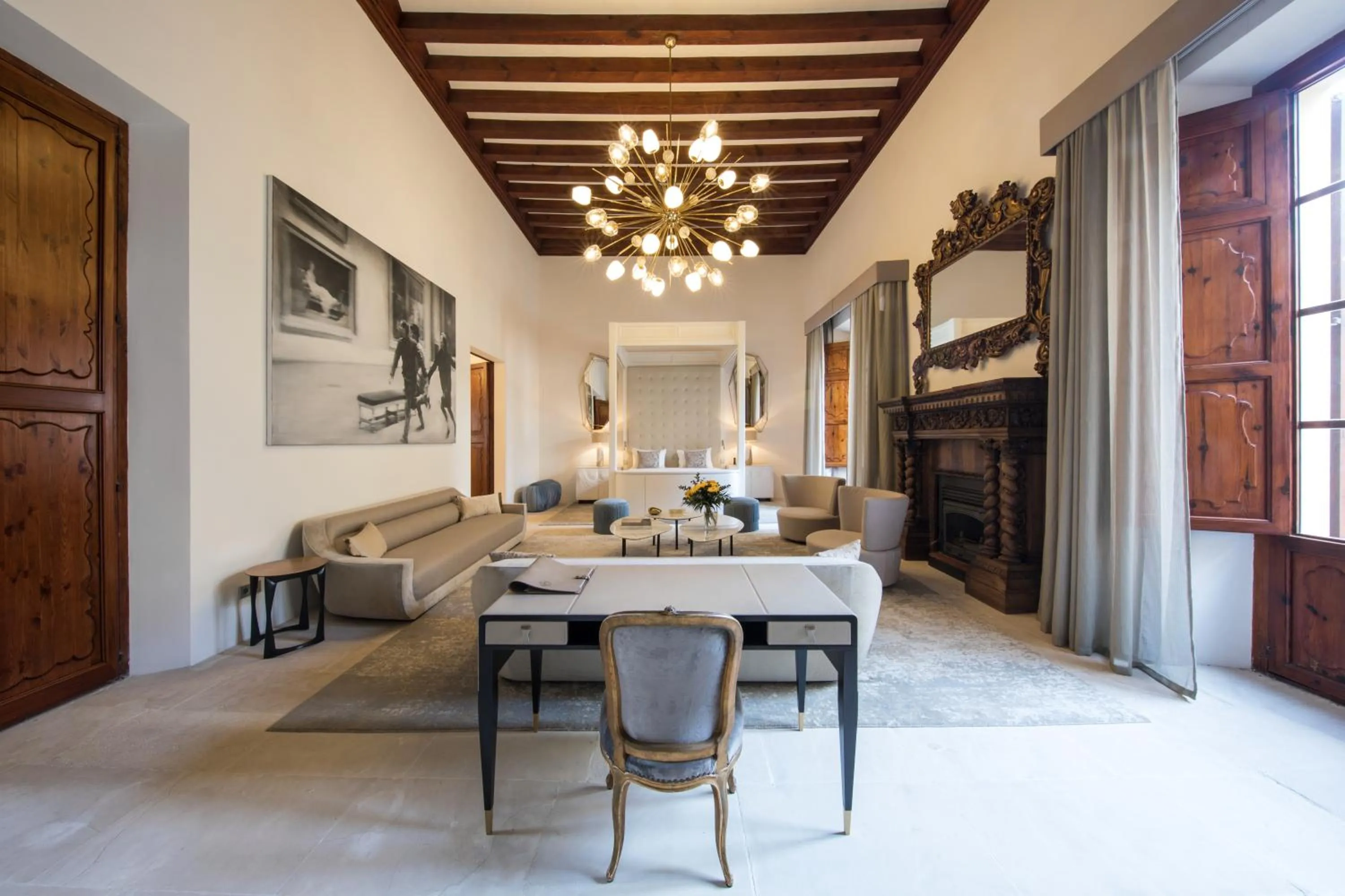 Deluxe Suite in Palacio Can Marqués by Puro