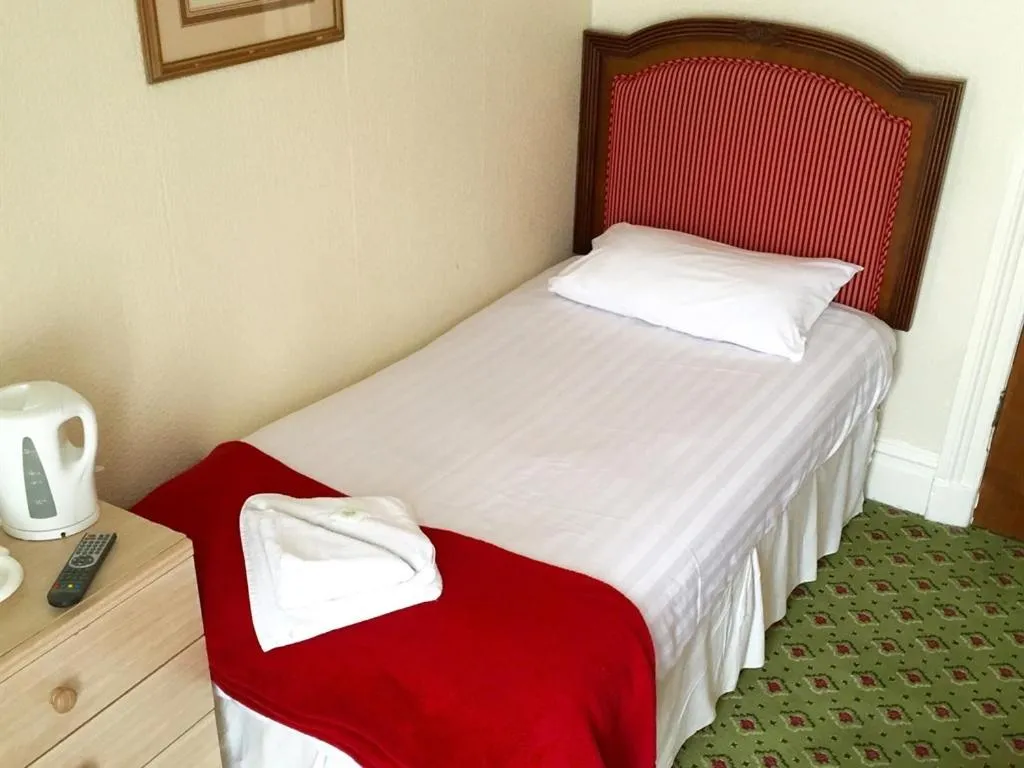 Single Room - single occupancy in The Melville Hotel - Central Location