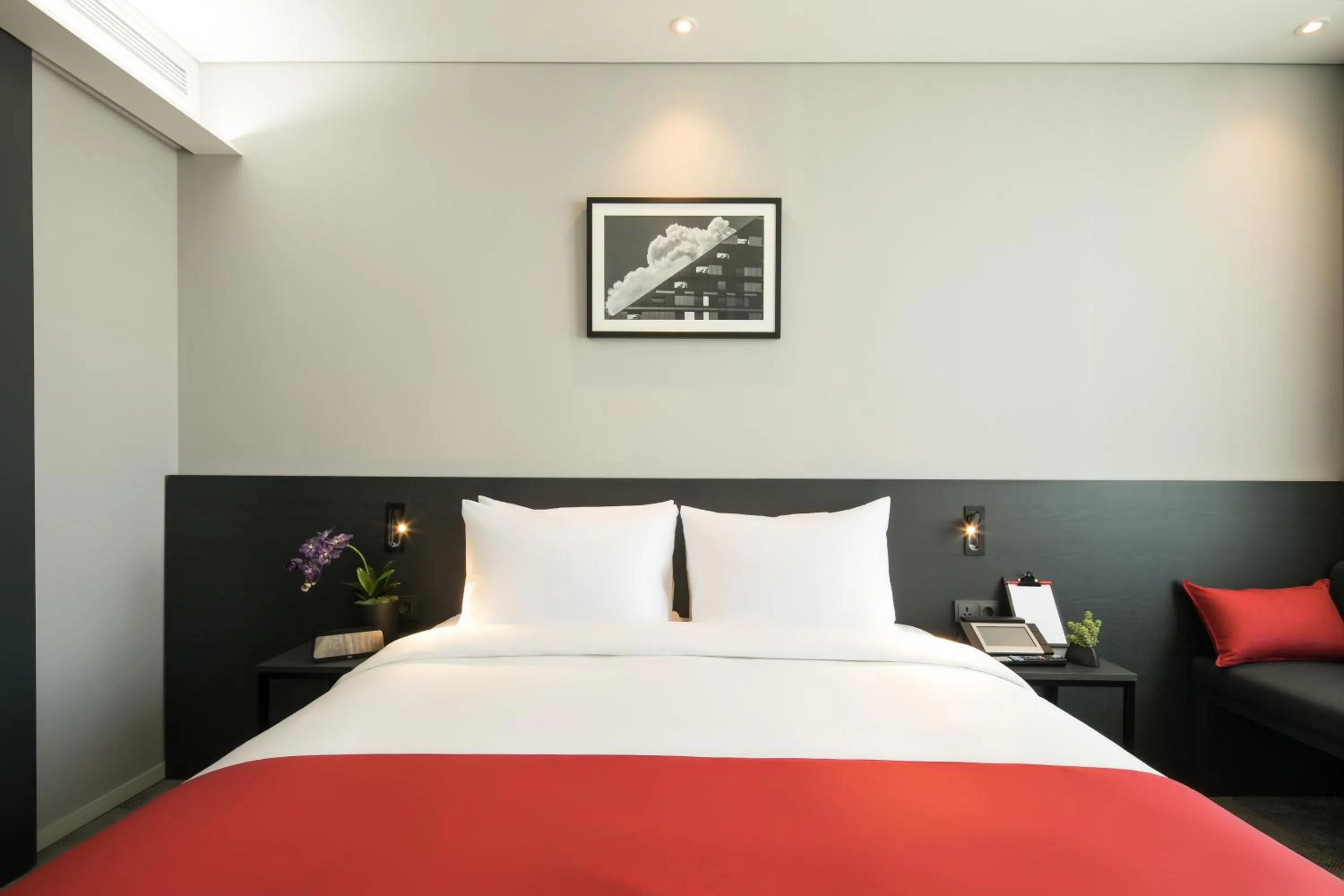 Standard Double Room in Aiden by Best Western Cheongdam