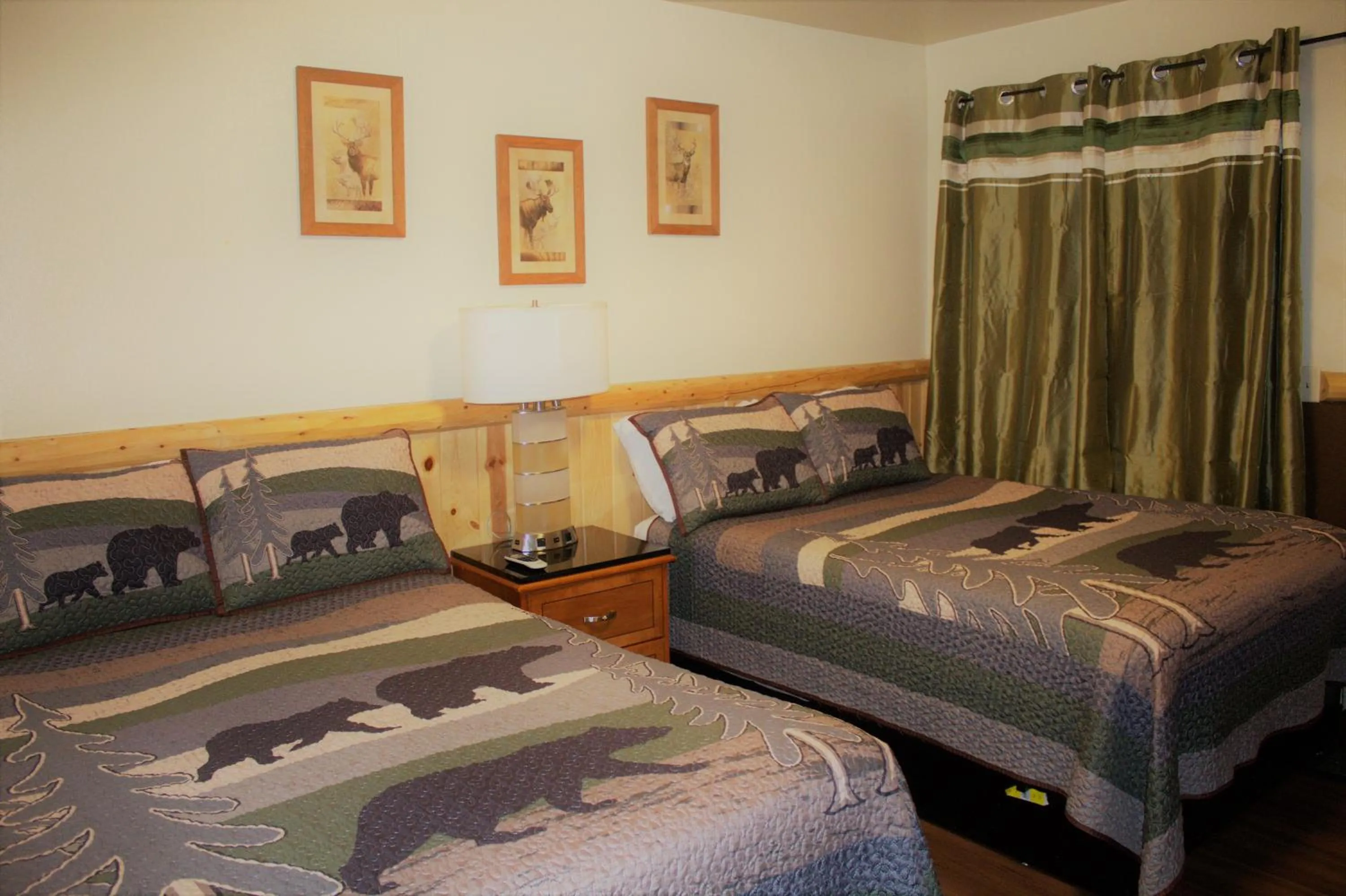 Standard Double Room in Fireside Lodge