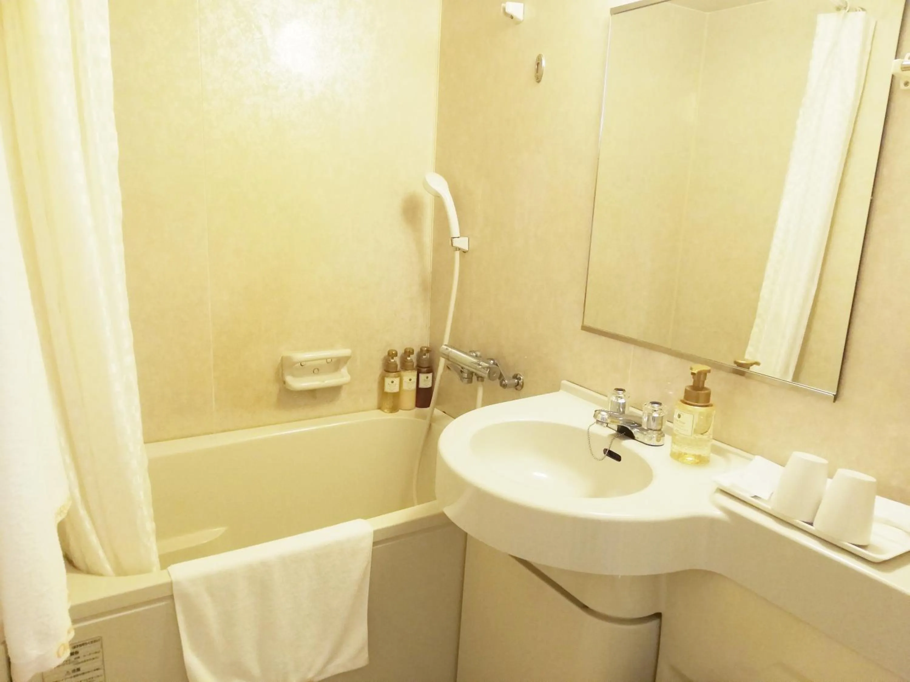 Deluxe Double Room With Massage Chair - Non Smoking in GRG Hotel Naha Higashimachi