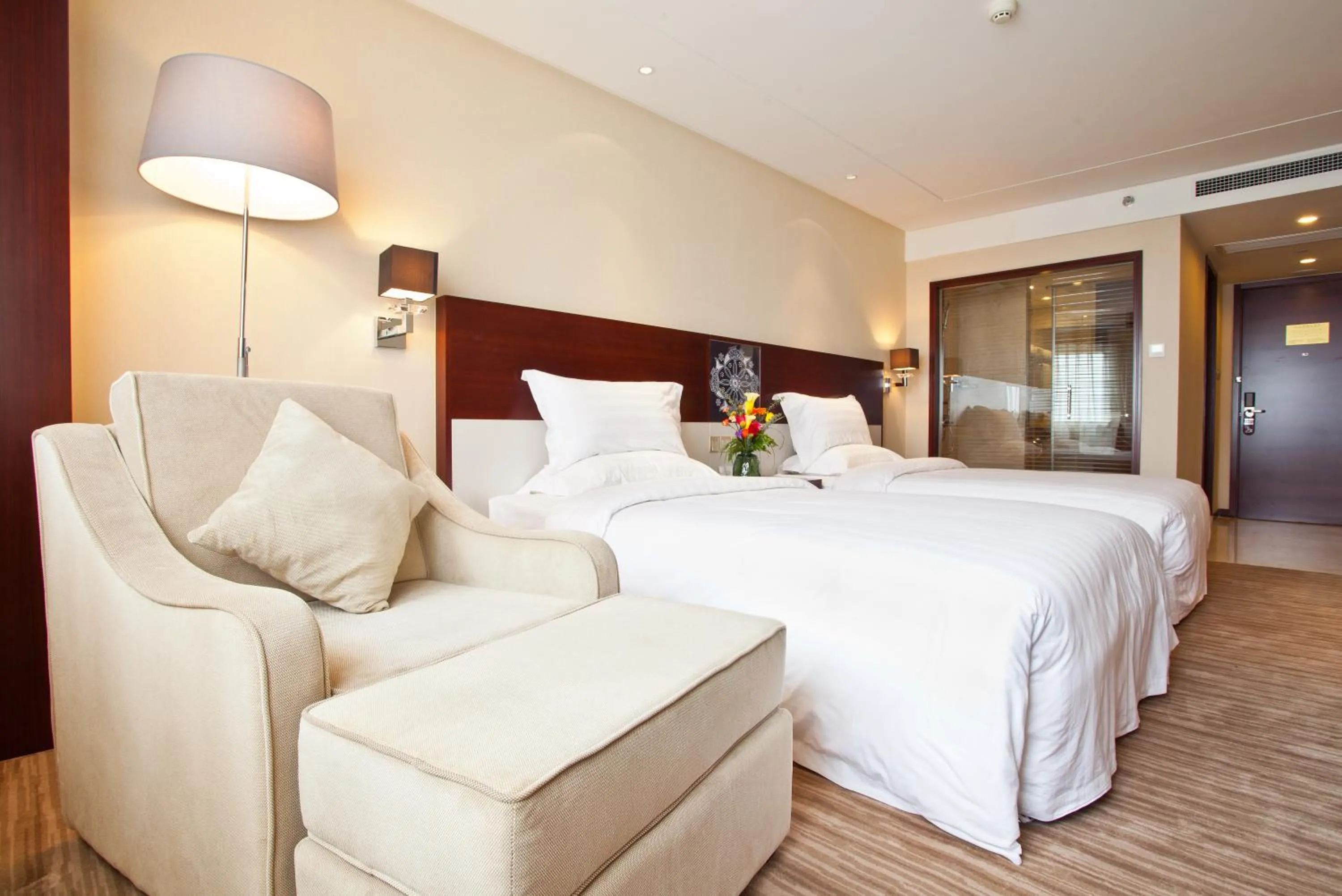 Superior Twin Room in Beijing Guizhou Hotel