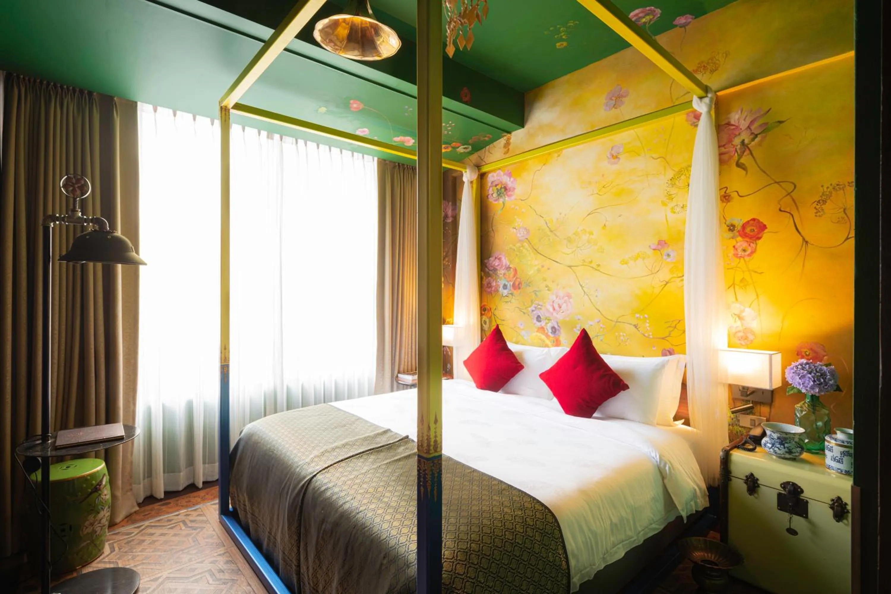 Executive Suite in Dhevi Bangkok Hotel