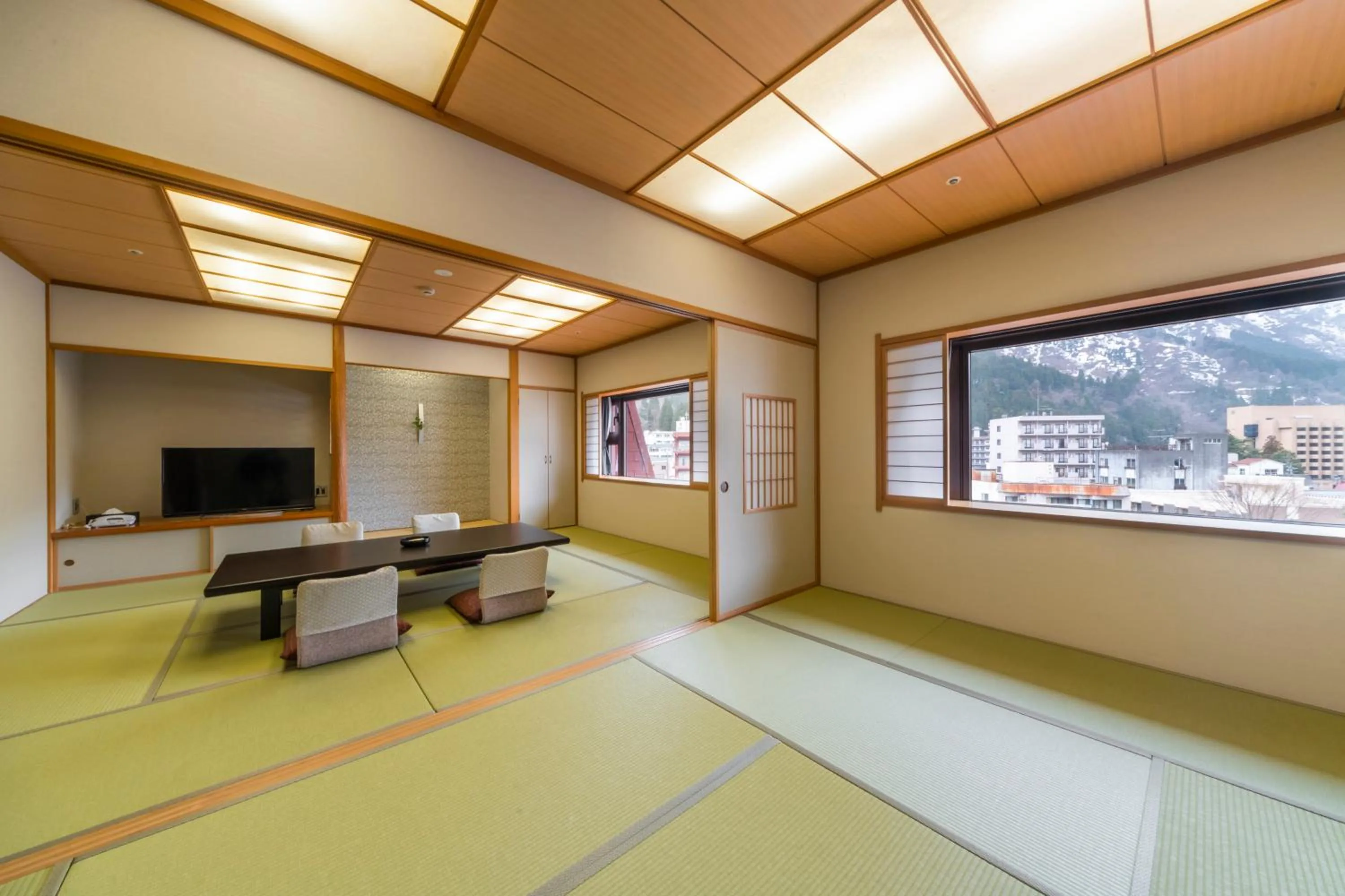 Japanese-Style Superior Family Room  in Kurobe Unazukionsen Yamanoha