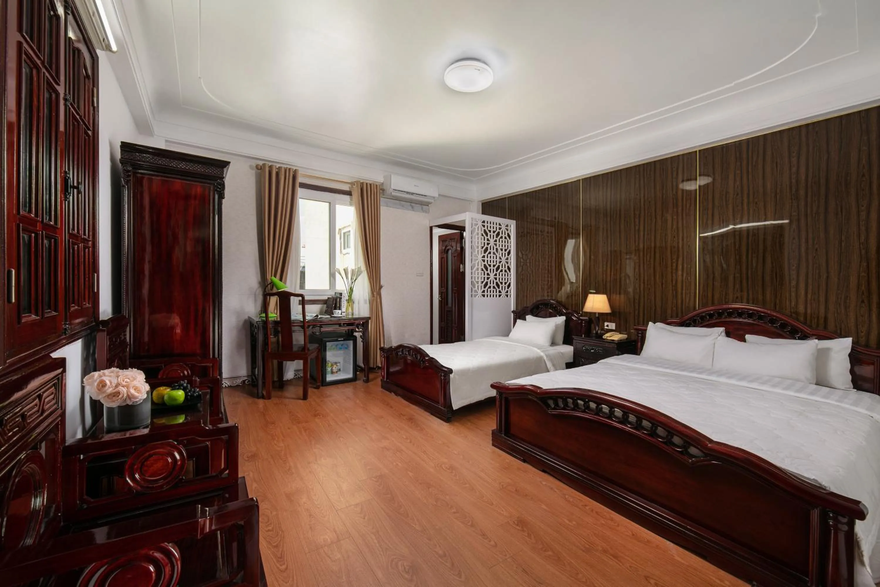 Deluxe Triple Room in Little Diamond Hotel