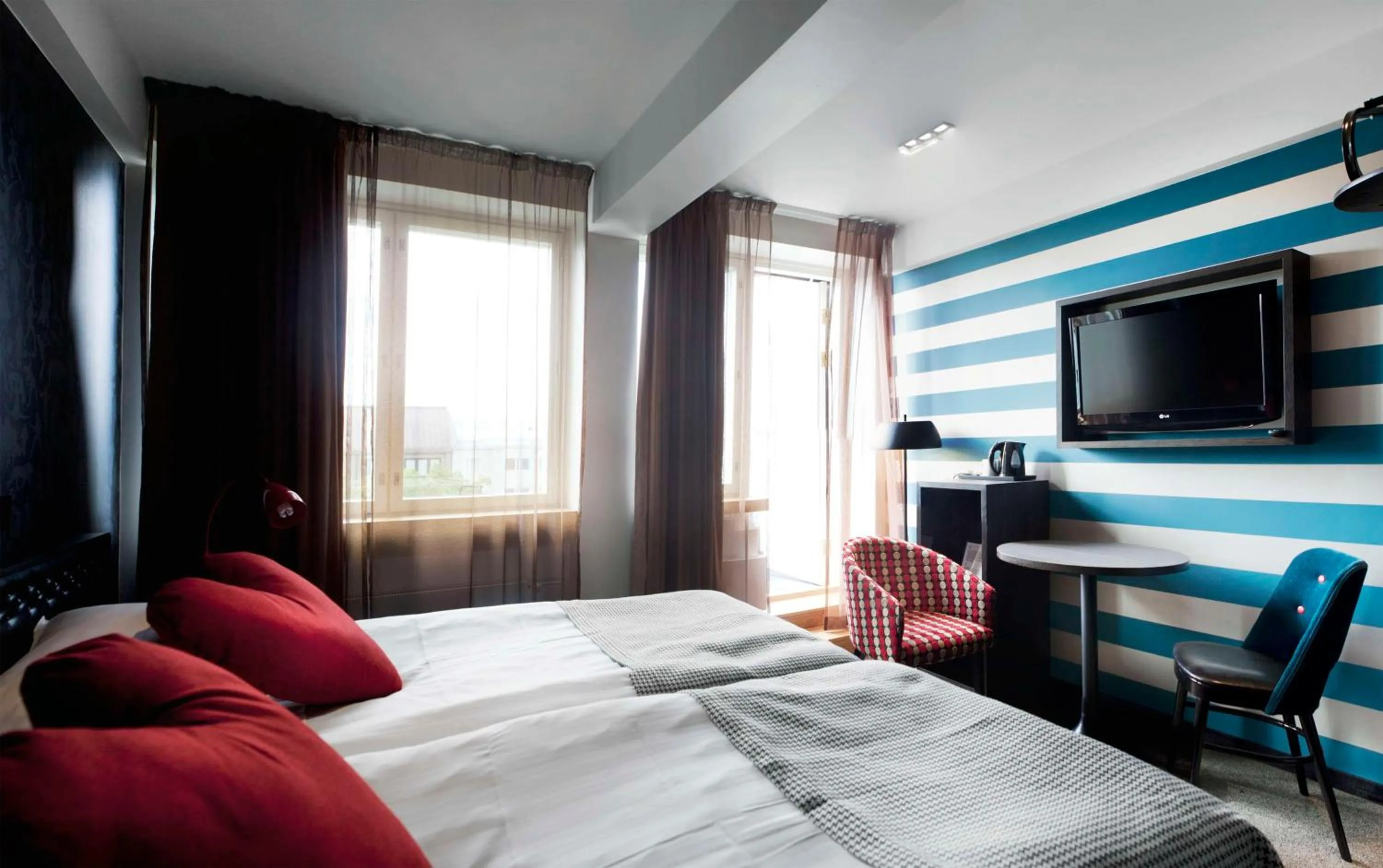 Superior Twin Room with Sauna in Scandic Paasi