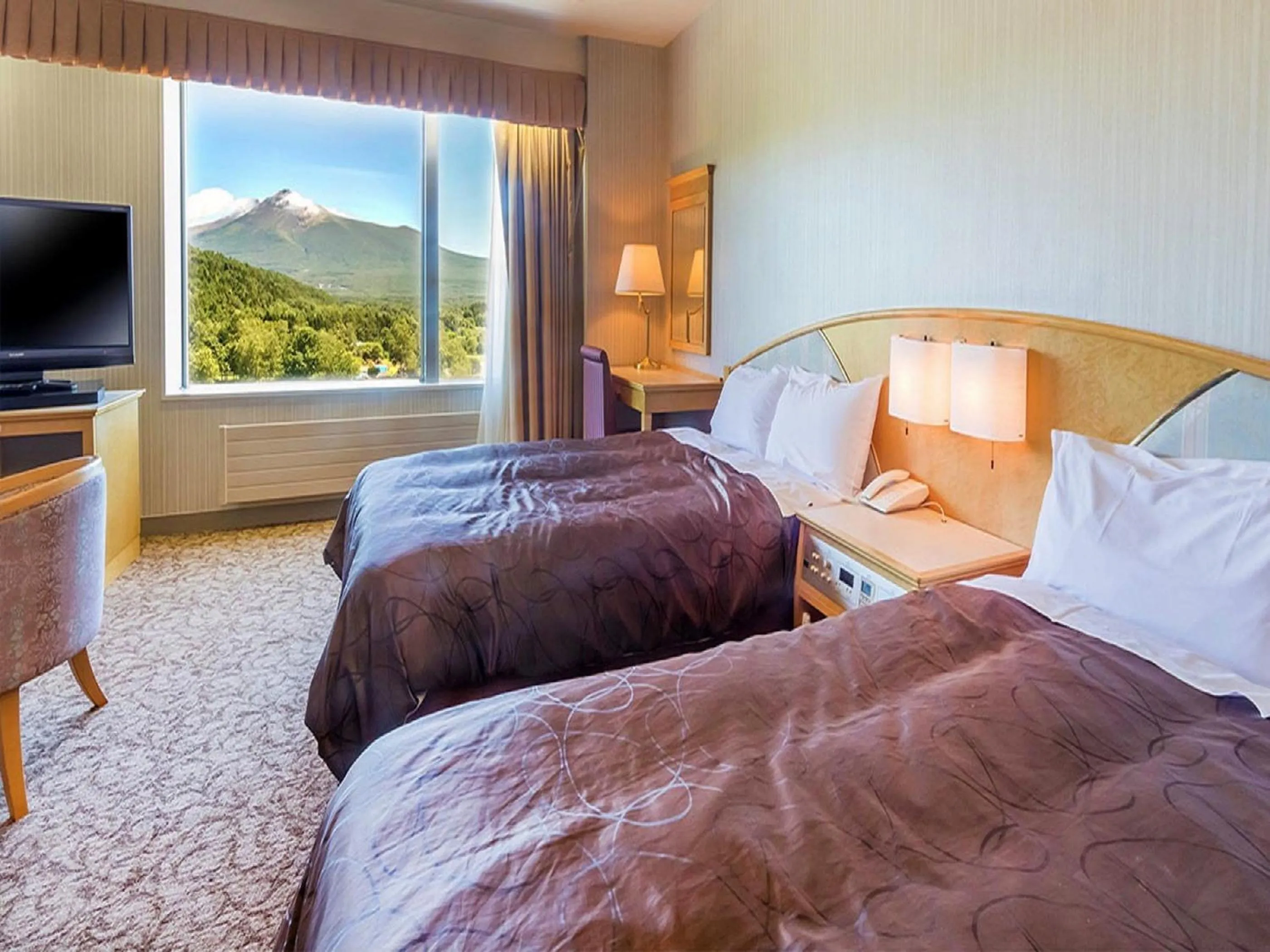 Suite Japanese Western Style Room - Non-Smoking in LiVEMAX RESORT Hakodate Greenpia Onuma