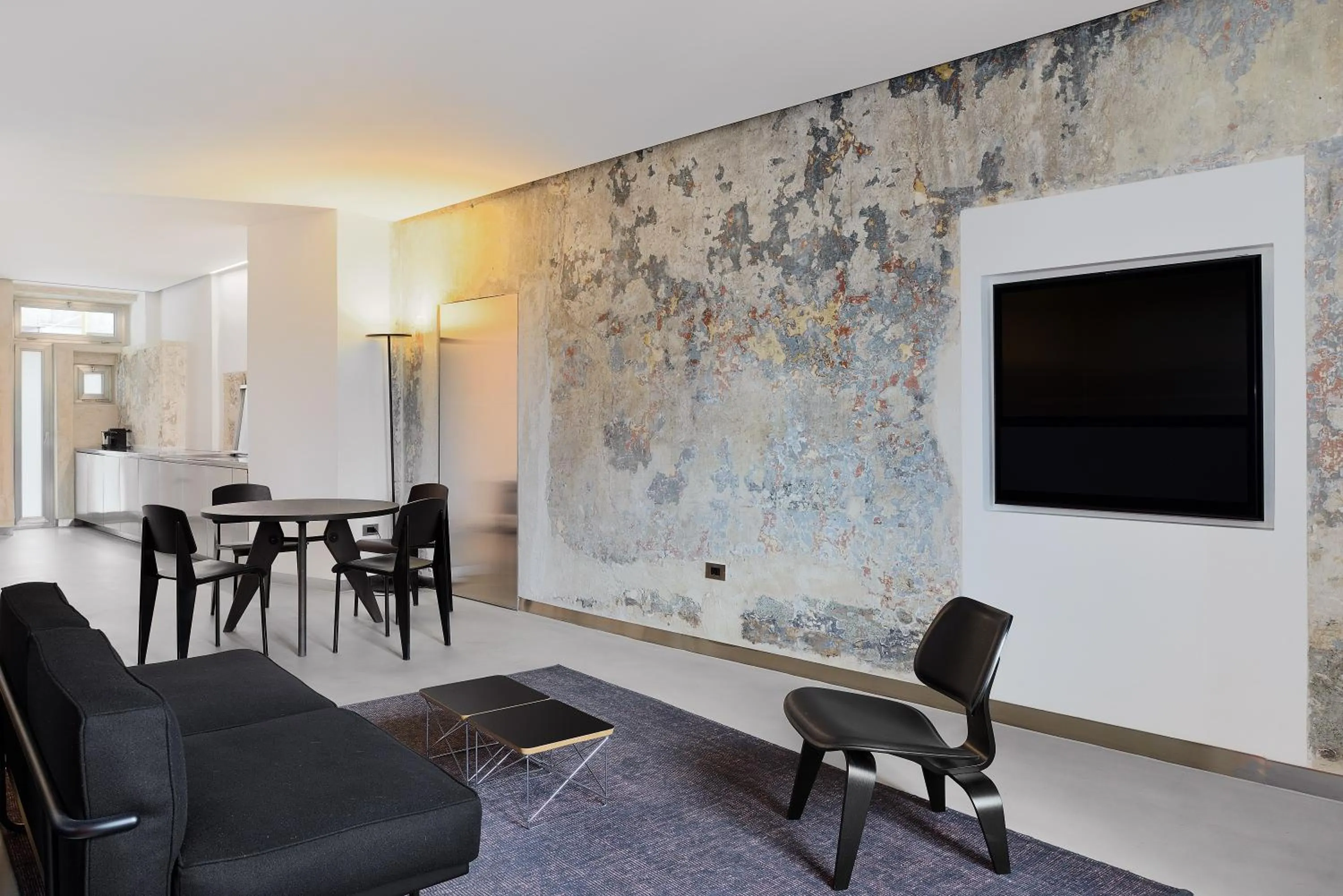 Penthouse Apartment in Rhinoceros