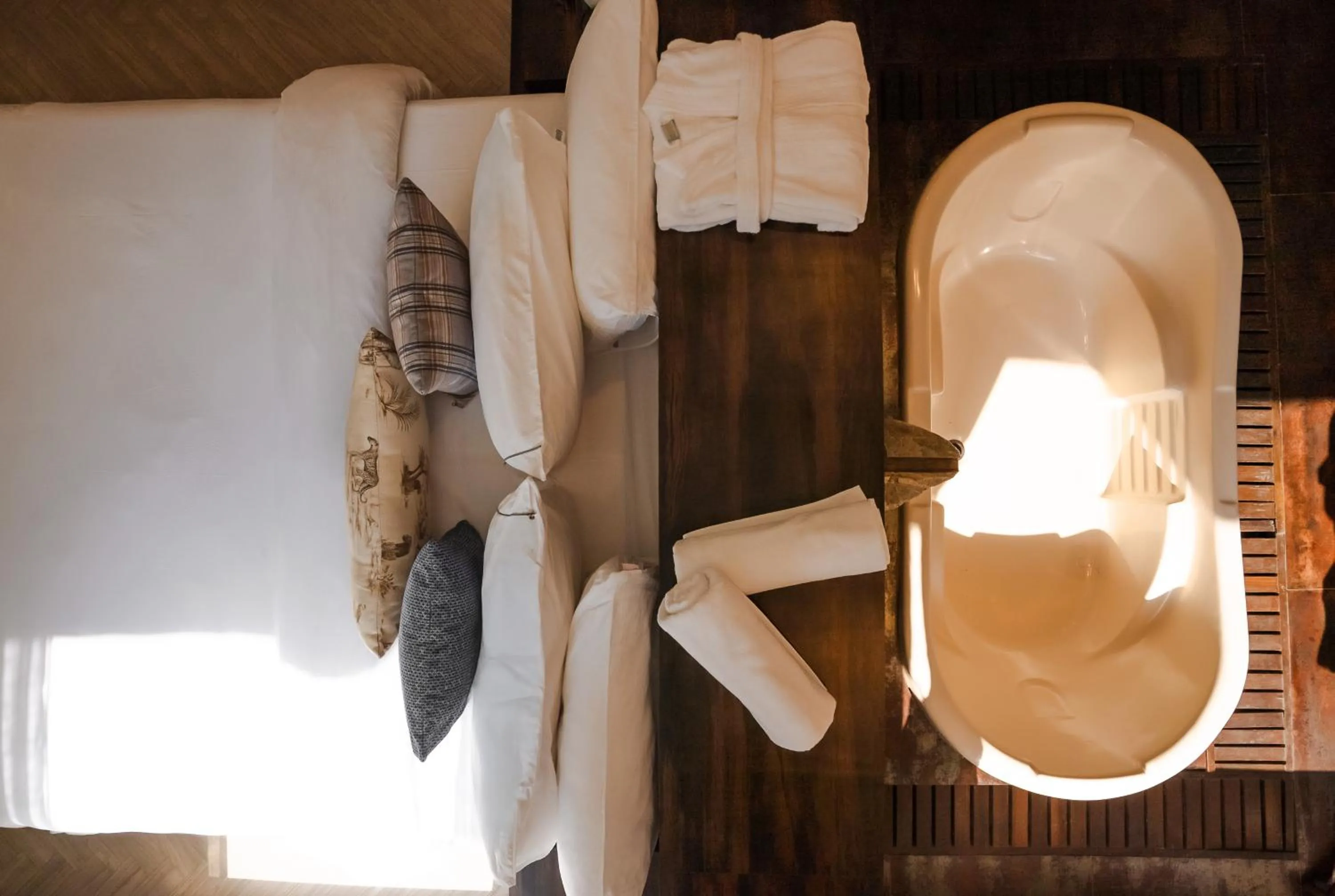 Presidential Suite (Bath Tub) in The Solluna Resort