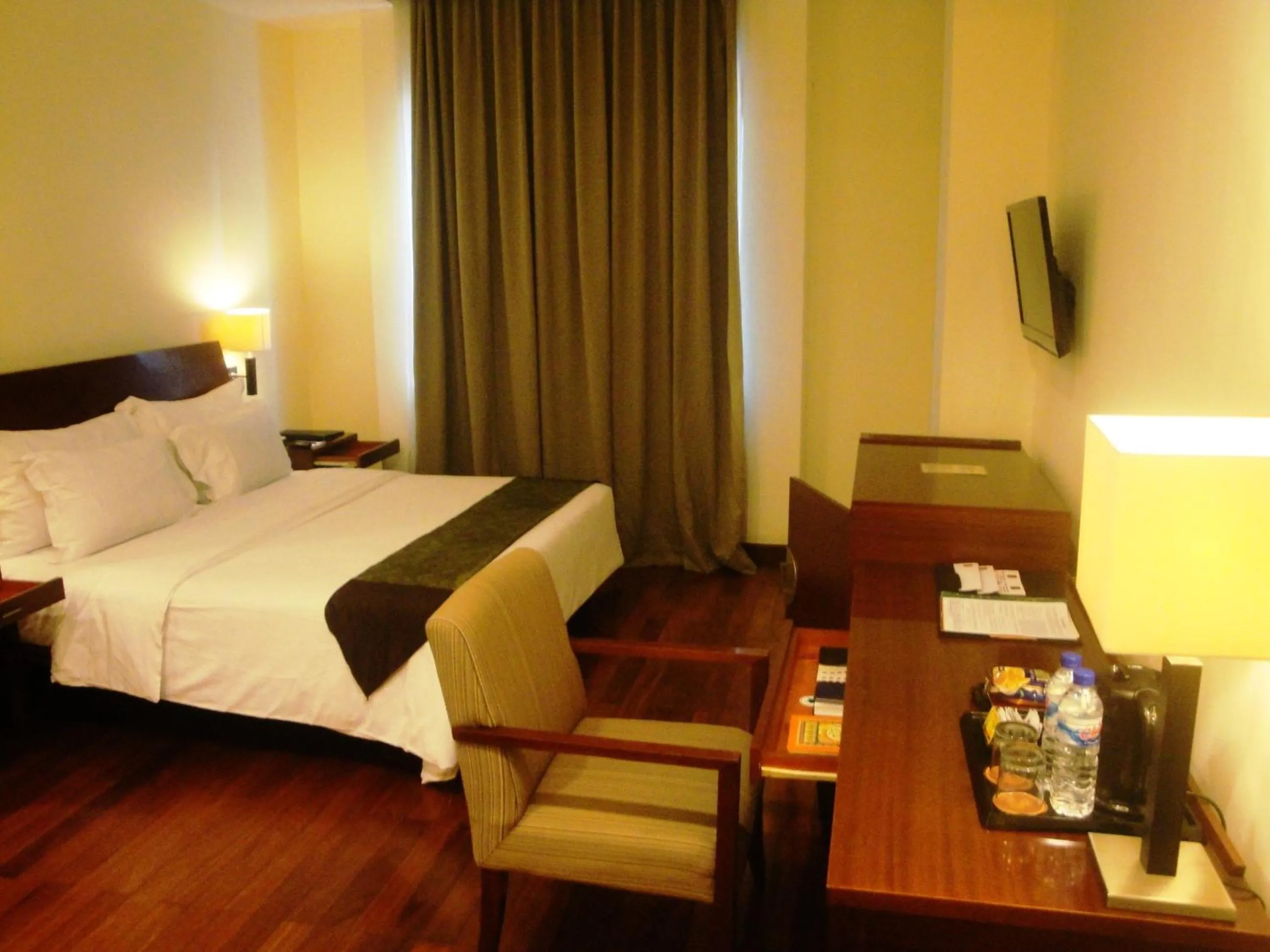 Junior Suite - single occupancy in Manado Quality Hotel