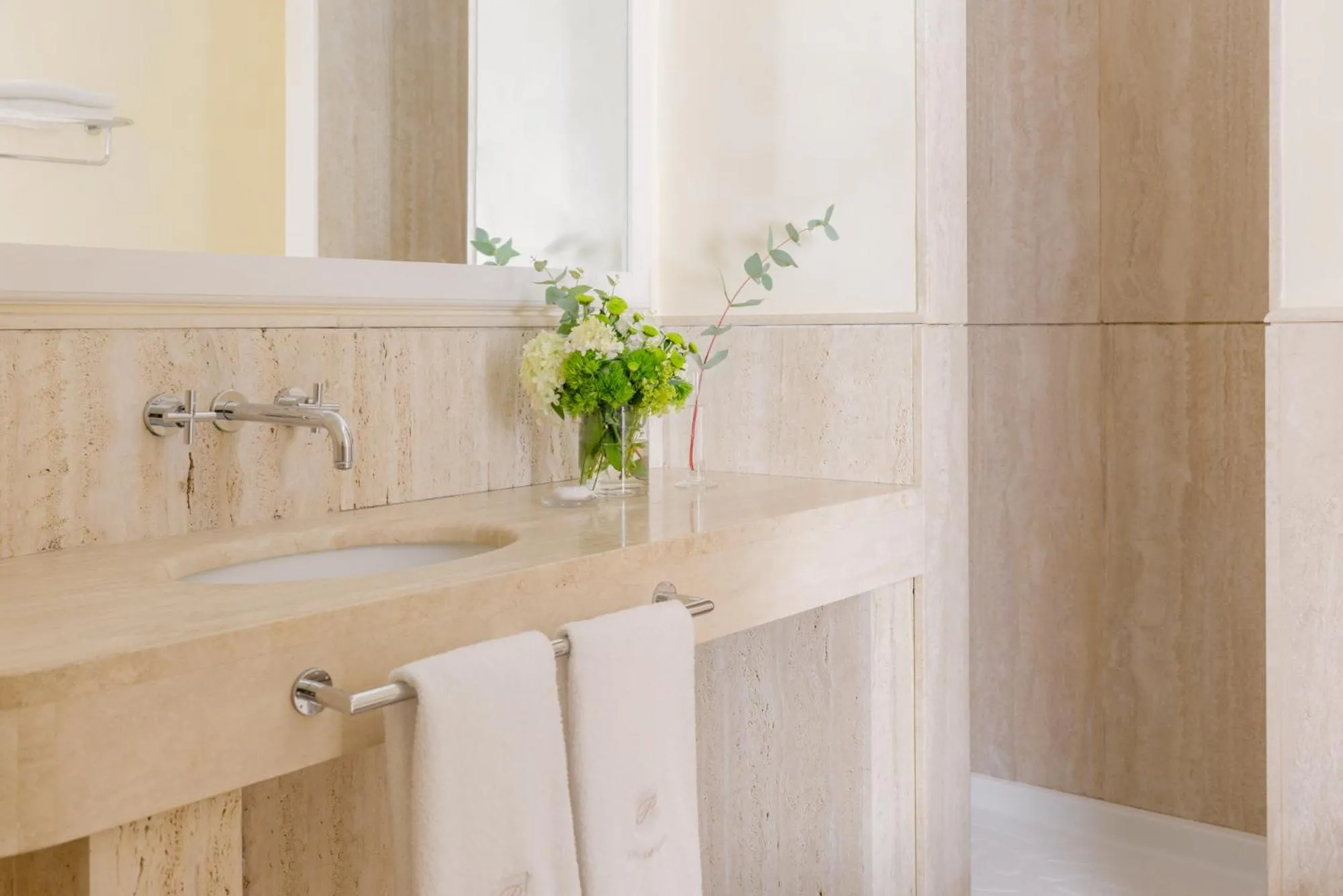 Deluxe Double Garden Side Room in Jumeirah Capri Palace