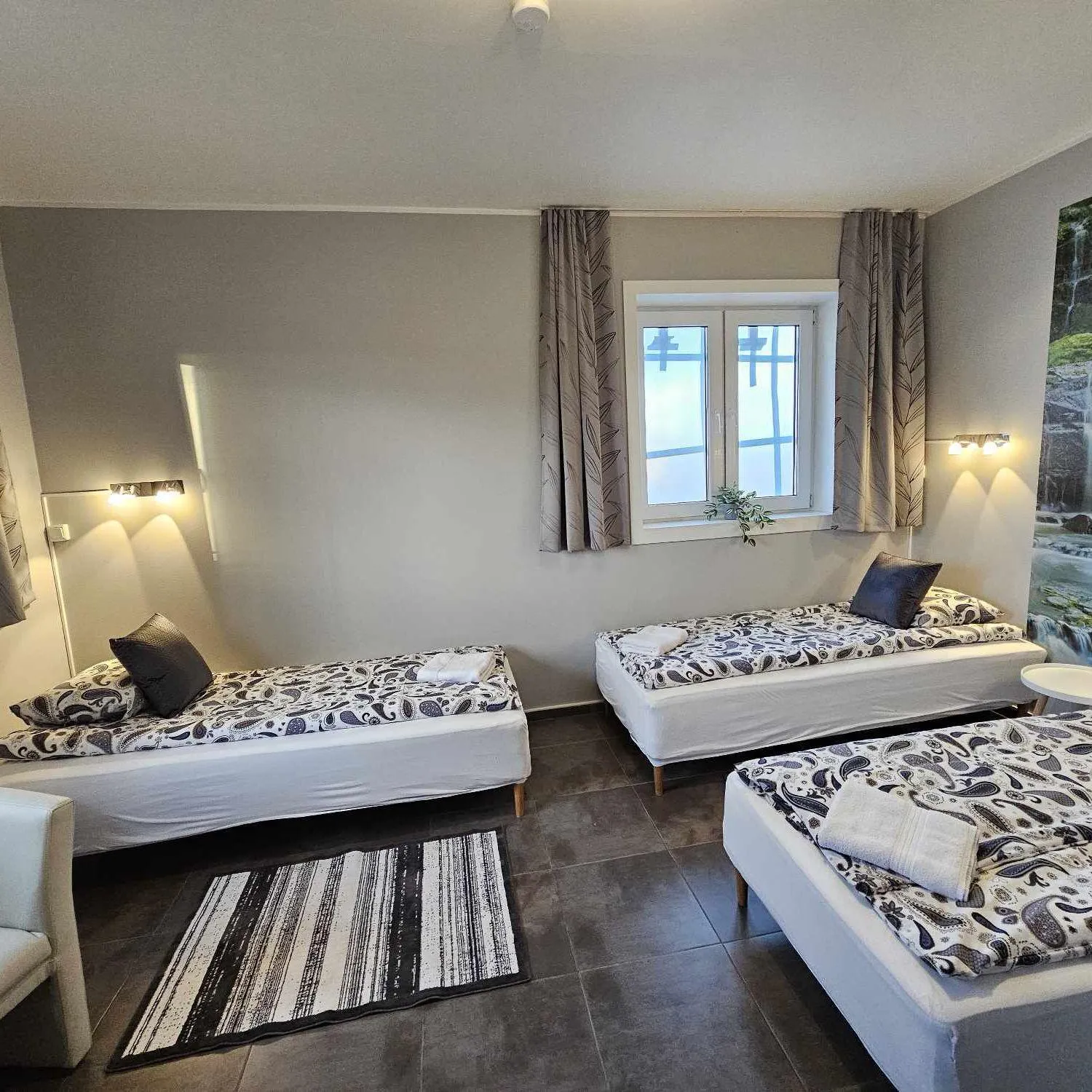 Three-Bedroom Apartment in Guesthouse Kiljan