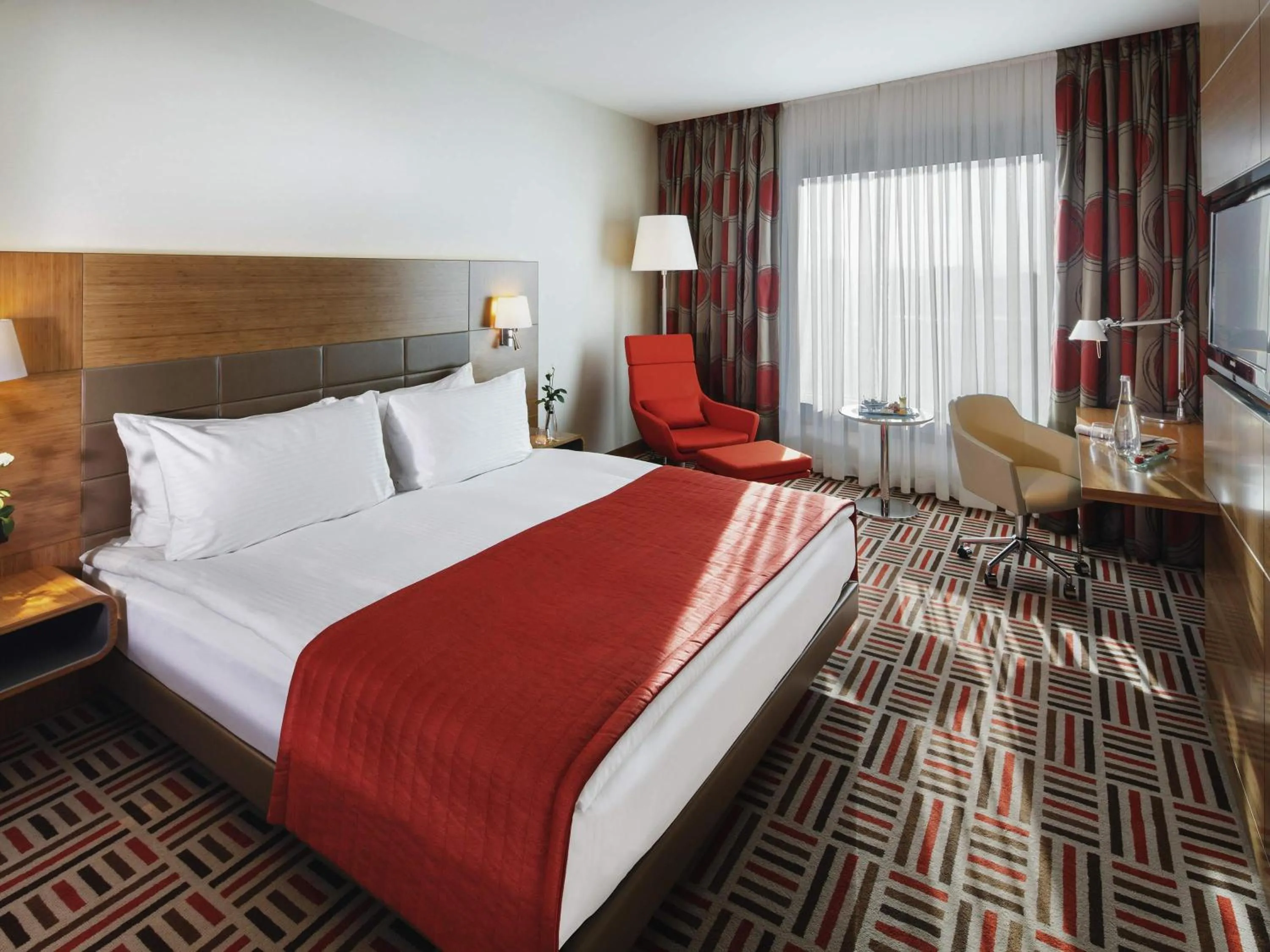 Superior Queen Room in Movenpick Hotel Ankara