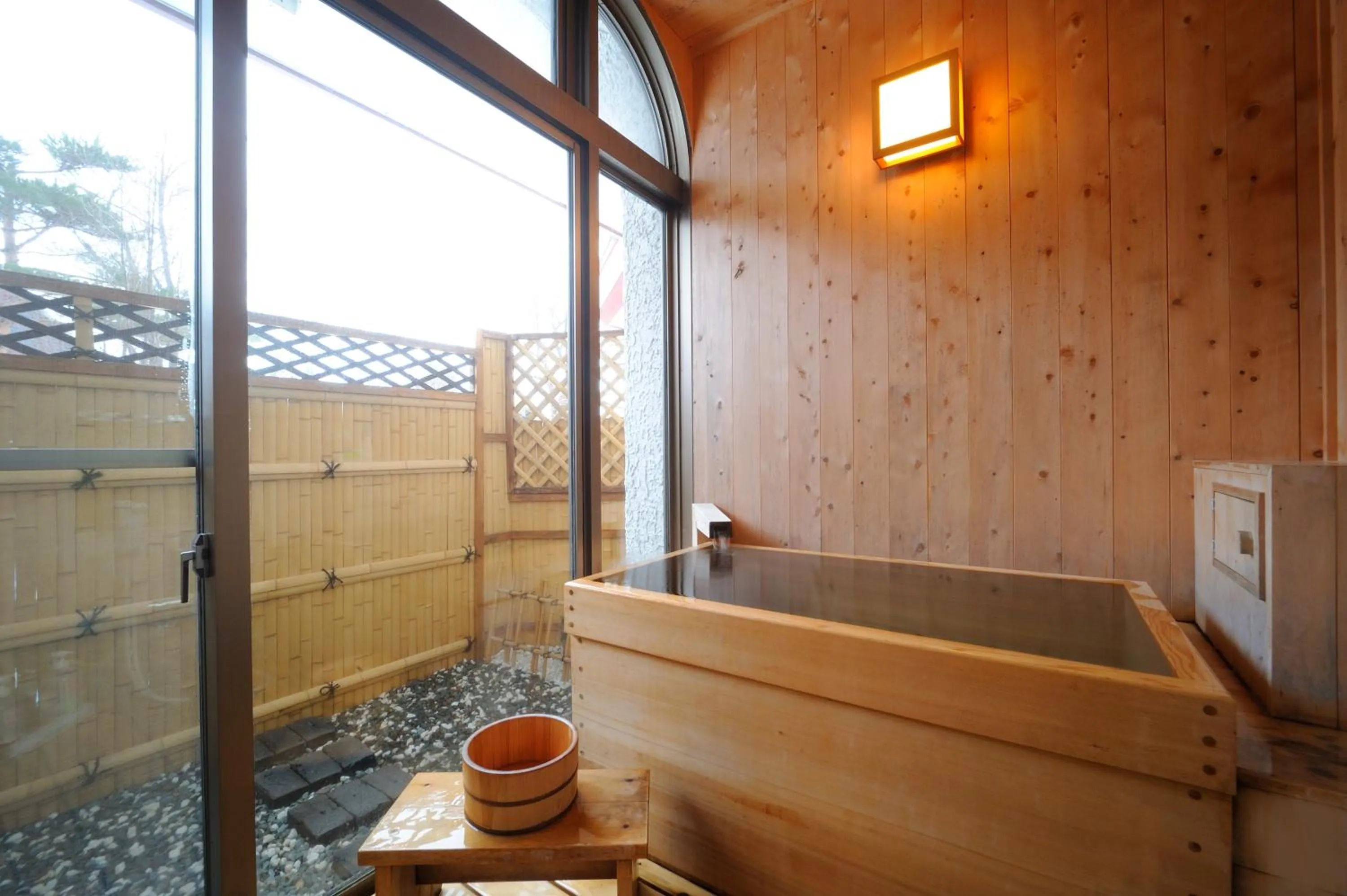 Twin Room with Tatami Area with Bathroom - Smoking in Hachimantai Heights